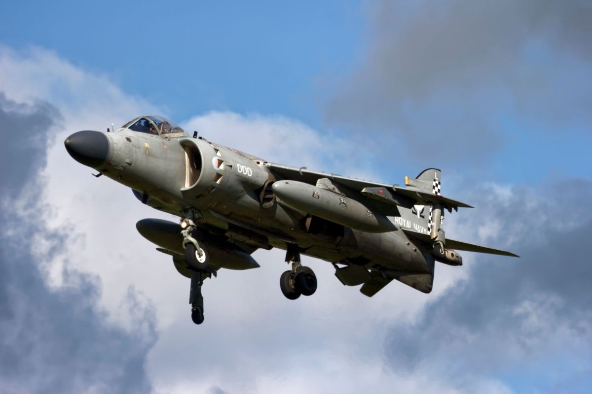 Sea Harrier landing
