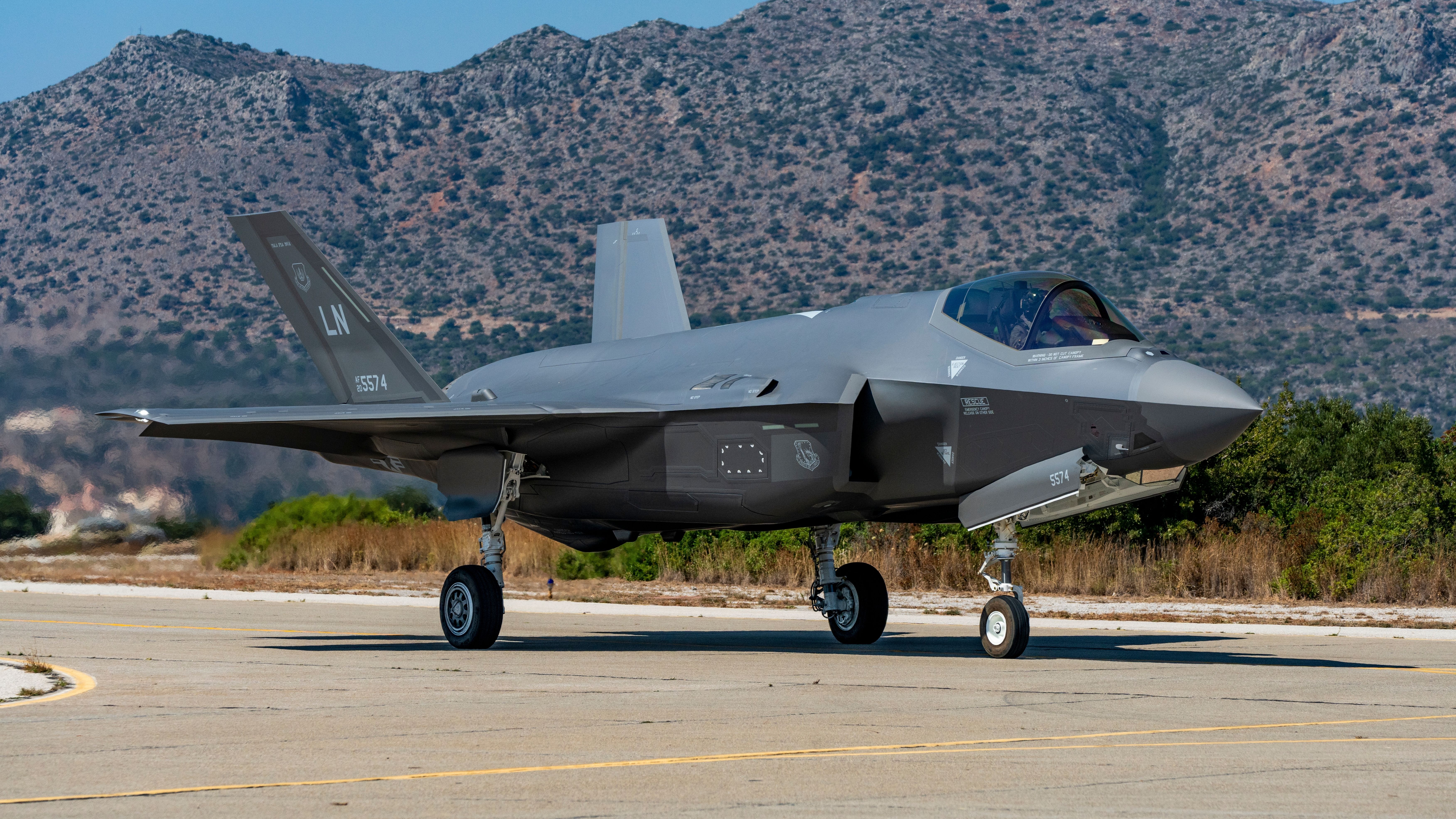 US Air Force Gets Budget For 3 More F-35s