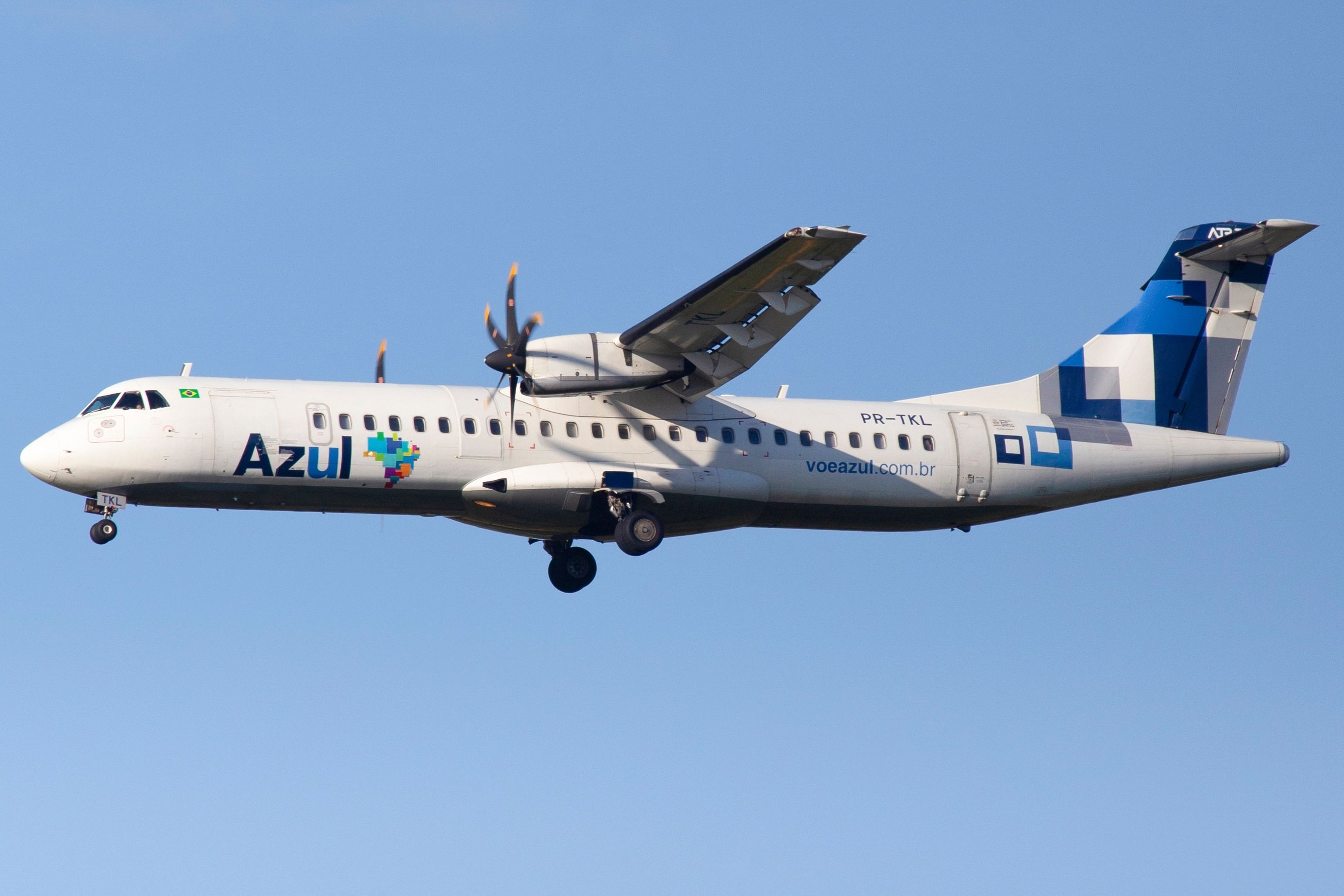Azul ATR 72