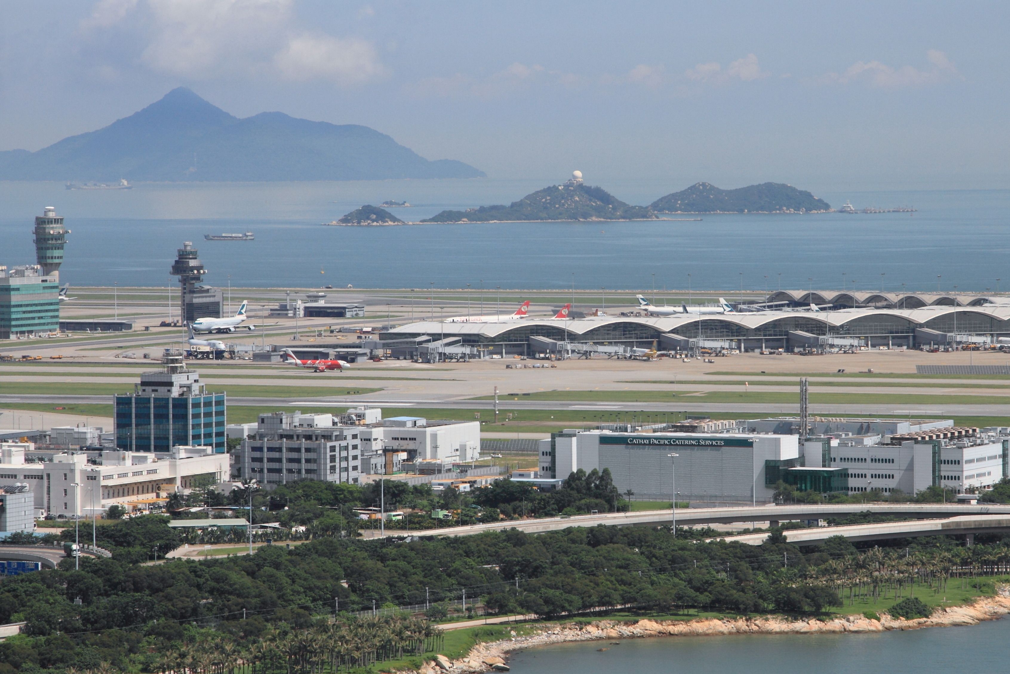 Hong Kong International Airport (HKG)