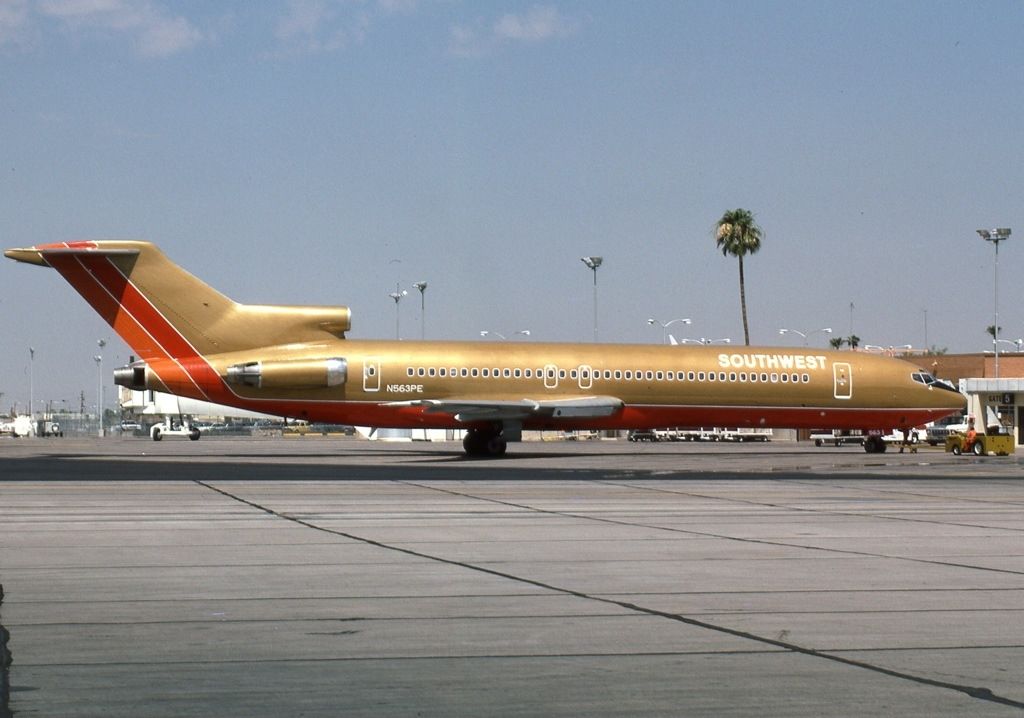 Southwest Airlines Boeing 727