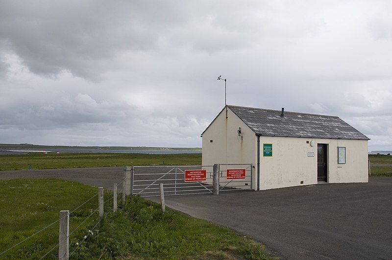 Terminal_at_Westray_Airport,_Orkney_-_geograph-3916711
