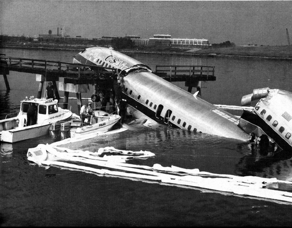 USAir_Flight_5050_wreckage
