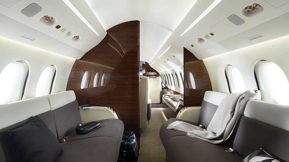 07-Falcon7X_Divans_12-960x540