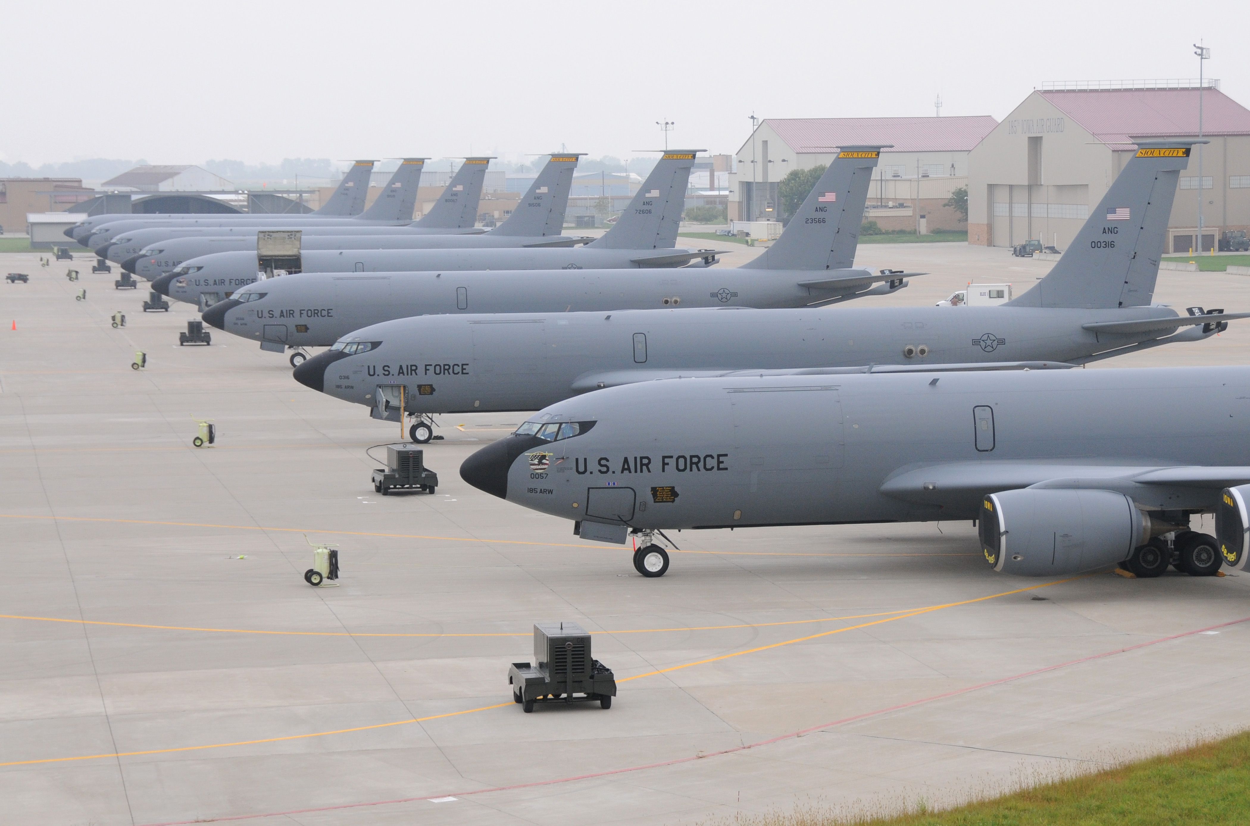 KC-135R Stratotanker, 185th Air Refueling Wing