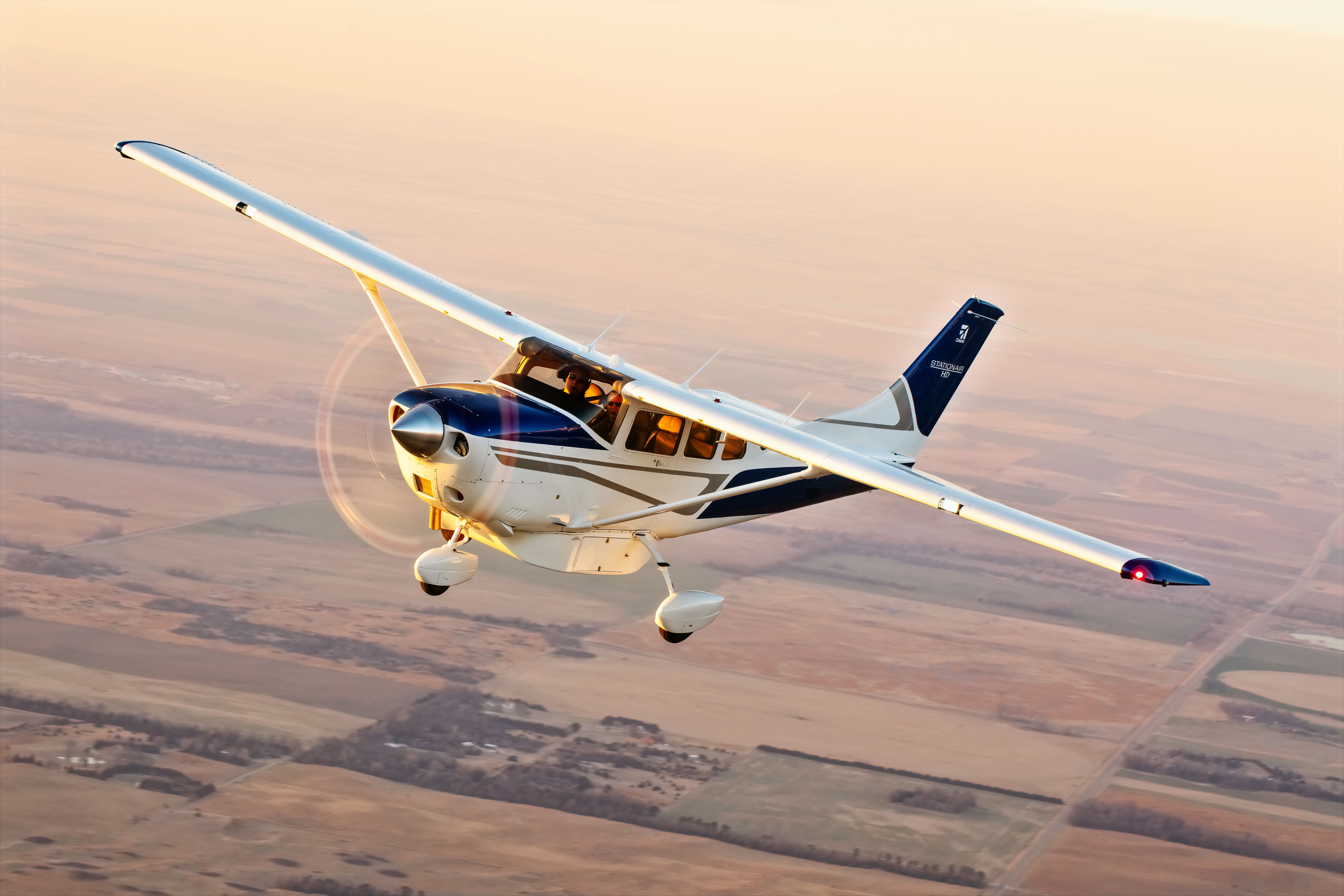Textron Aviation Cessna T206 Turbo Stationair in the air