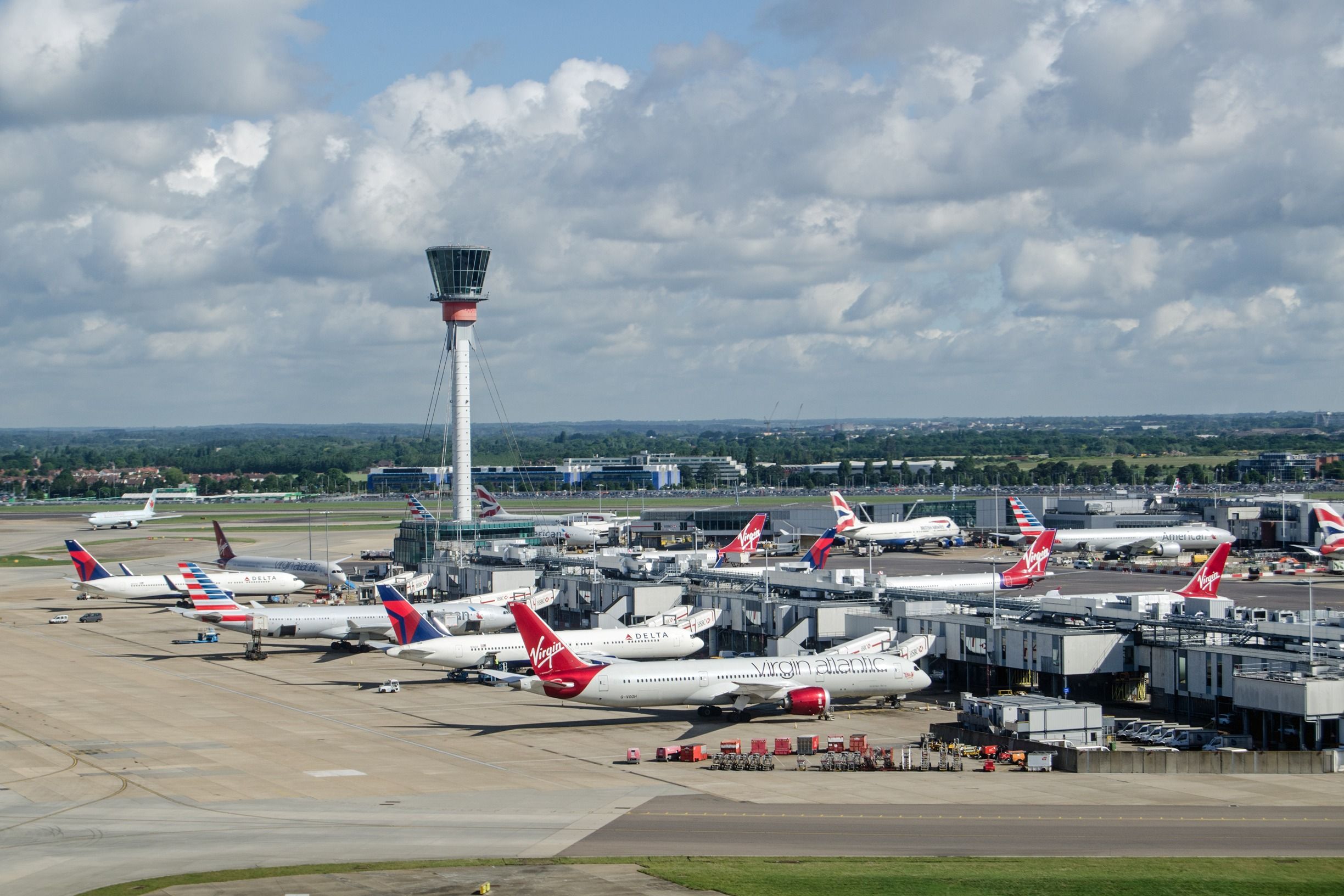 Aircraft at the gates at LHR shutterstock_662129515
