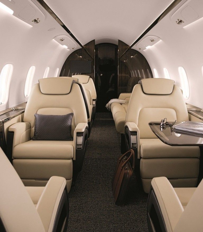 Bombardier Challeger 350 