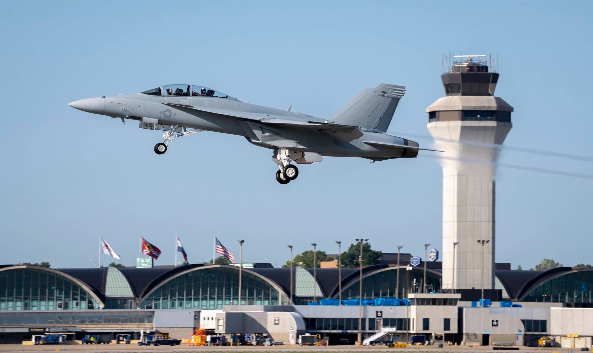 Boeing-Delivers-First-Operational-Block-III-FA-18-Super-Hornet-to-the-U.S.-Navy-scaled