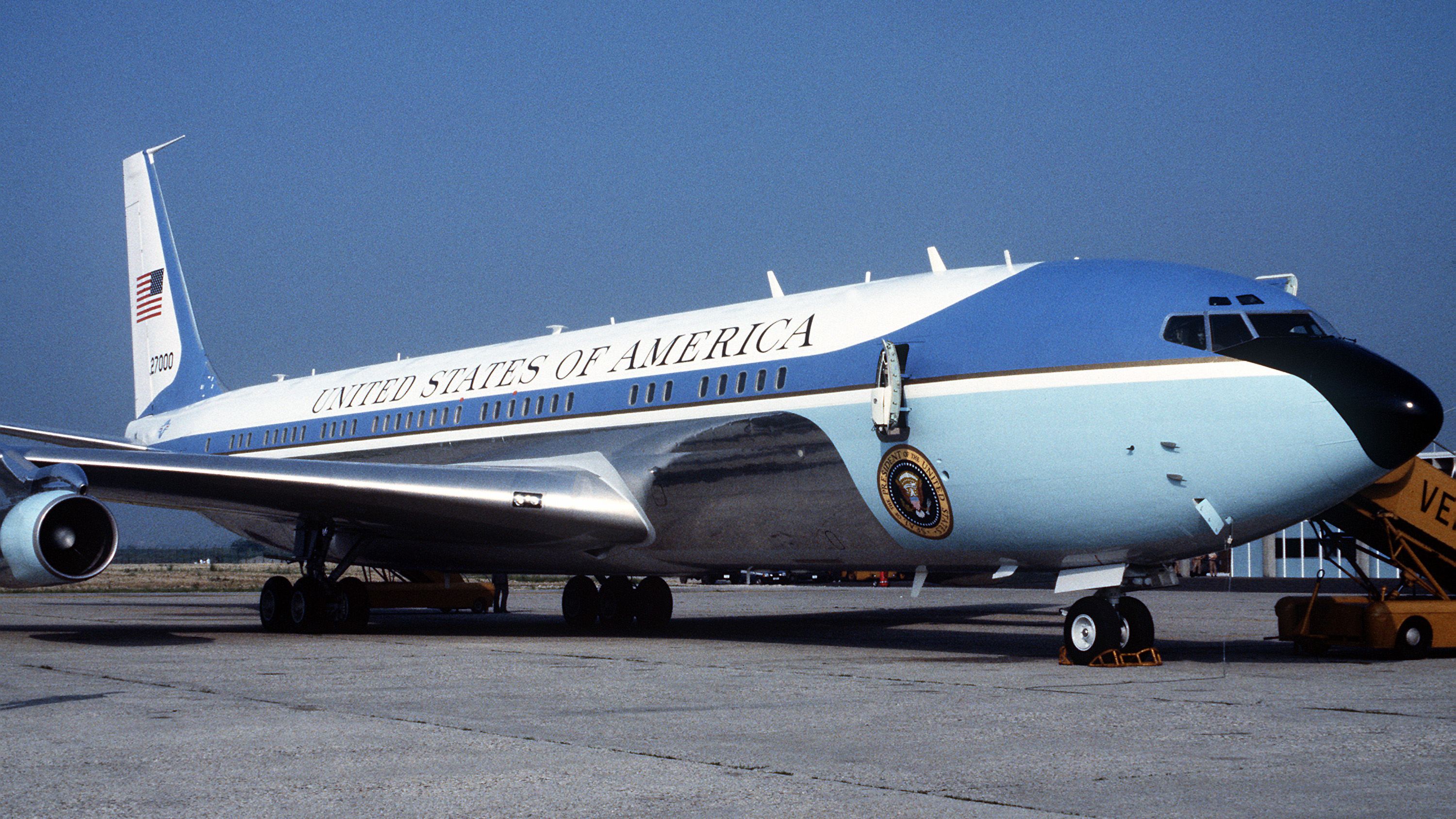 Beyond Air Force One 5 Planes That Officially Served US Presidents