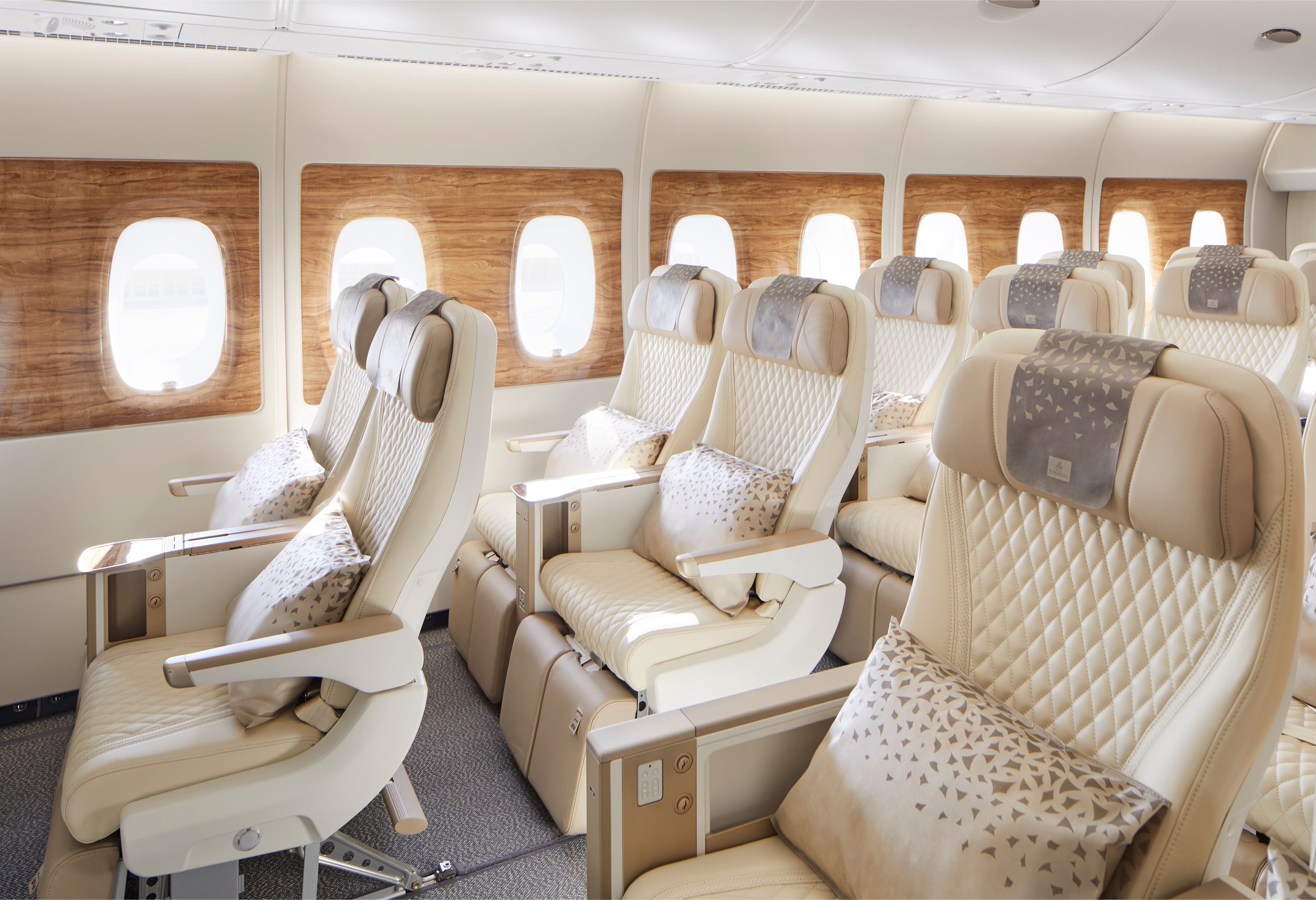 Emirates_Premium Economy Cabin_11