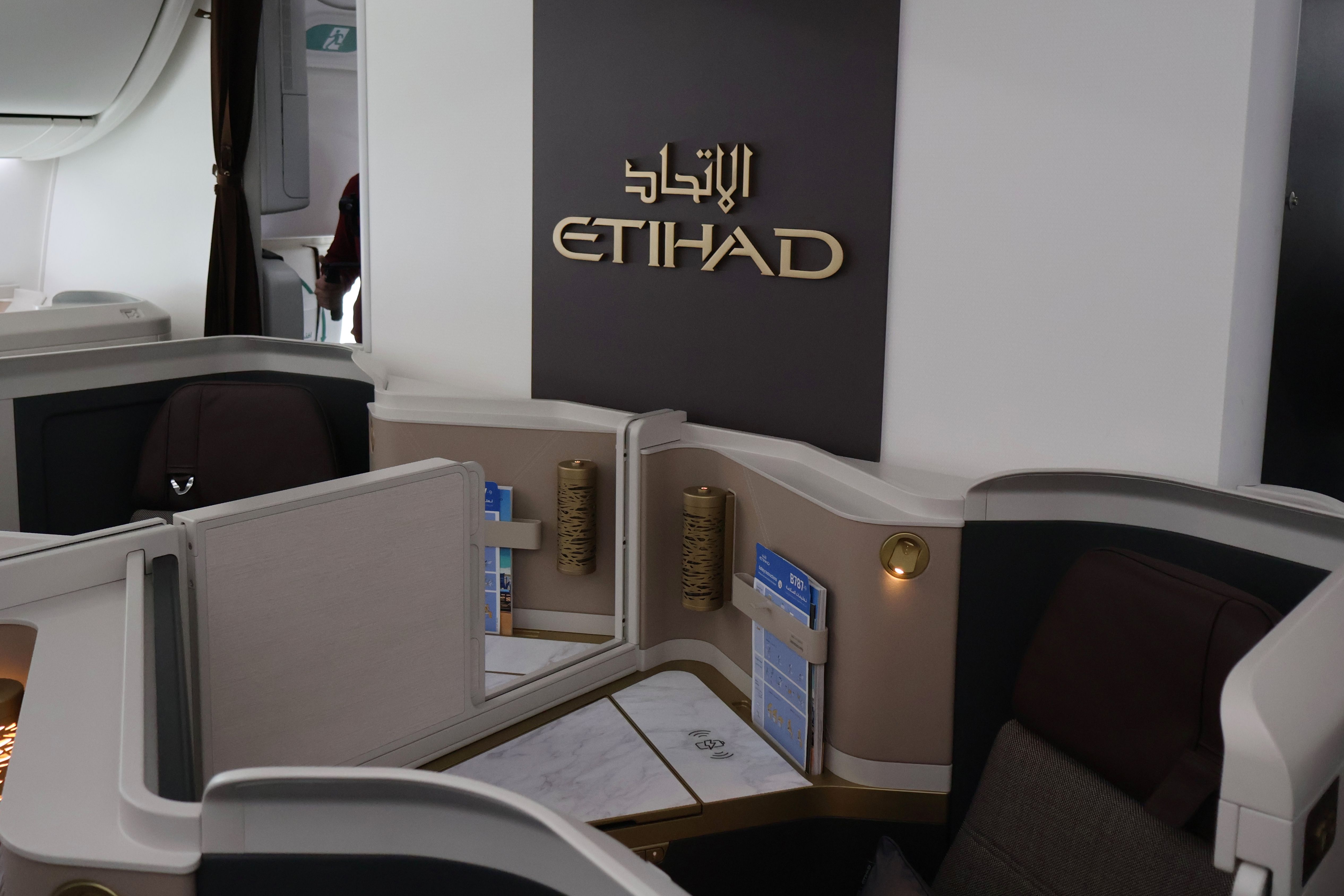 Etihad Business Class-1
