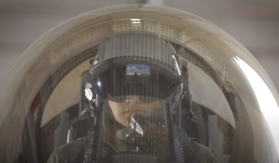 Pilot in the F-16