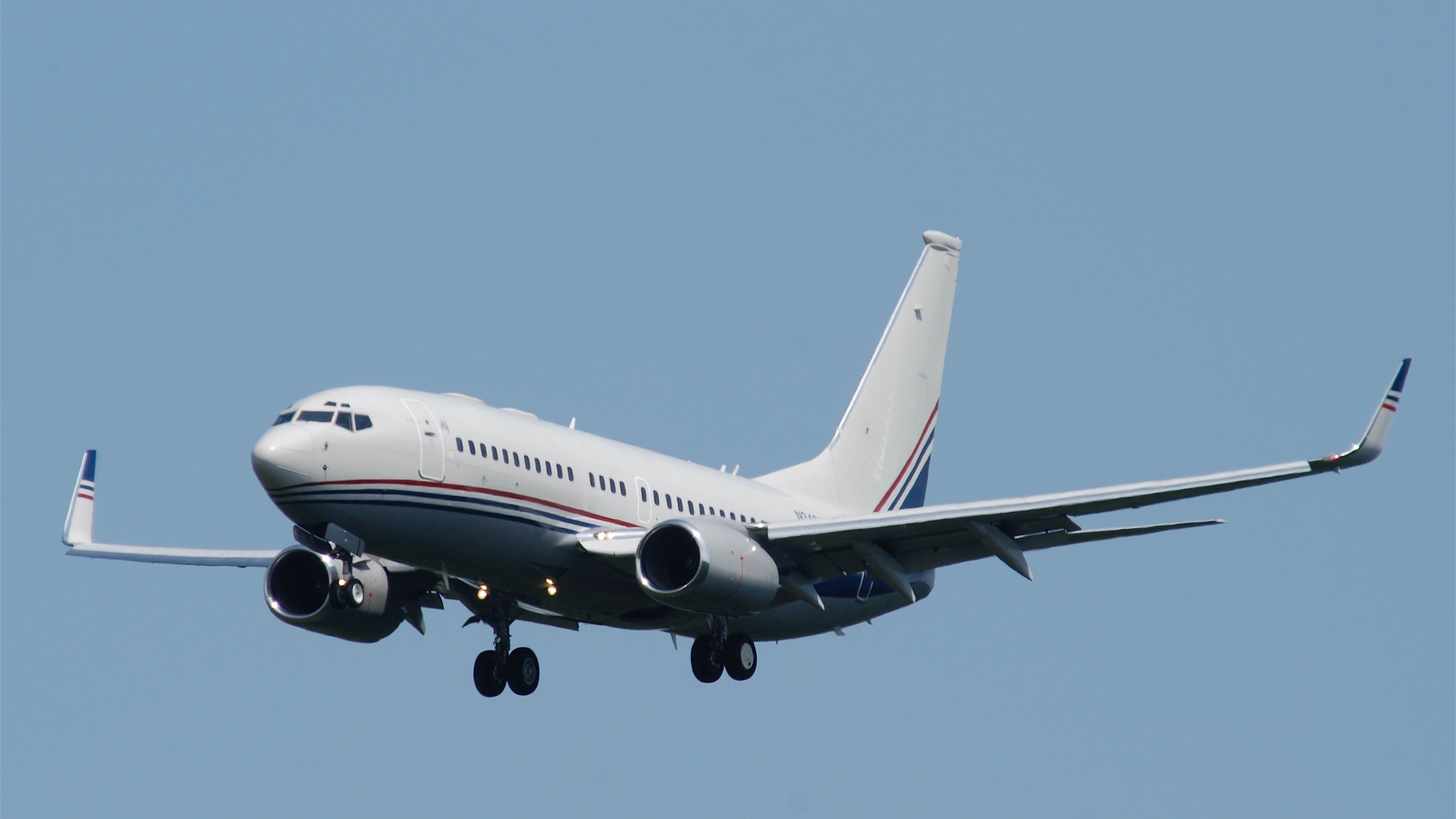 BOEING BBJ flying