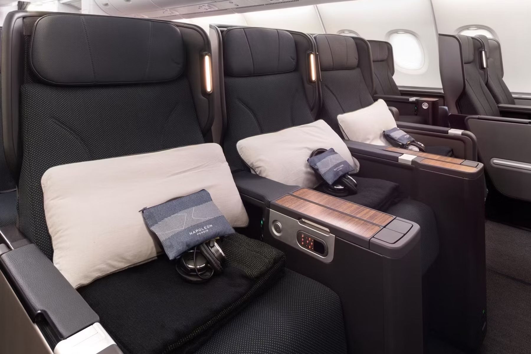 qantas-a380-premium-economy-1-1