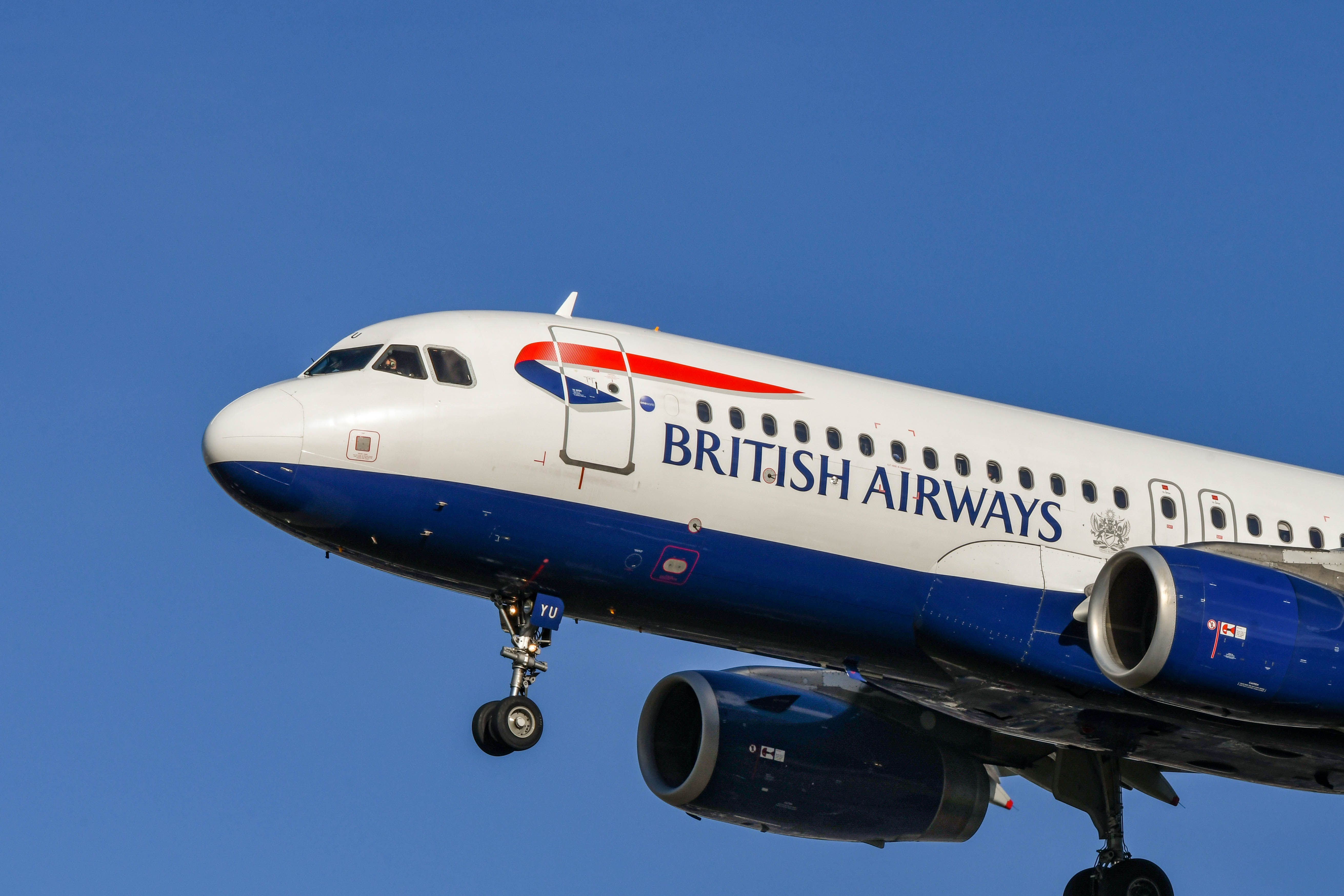 A British Airways Airbus A320 taking off