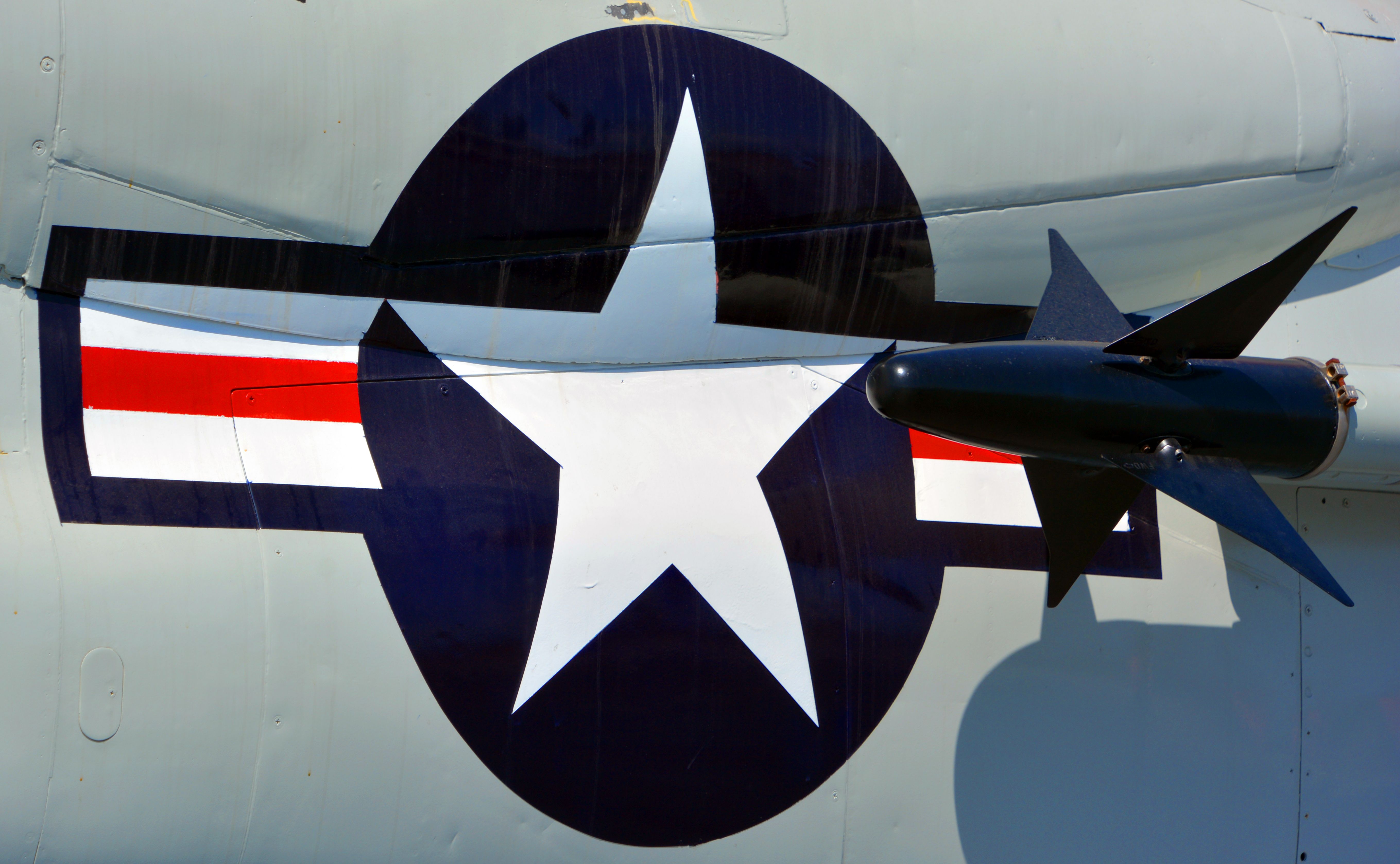 S Aircraft Military Insignia Markings used during World War II. Commonly referred to as "star and bars" or "roundels".