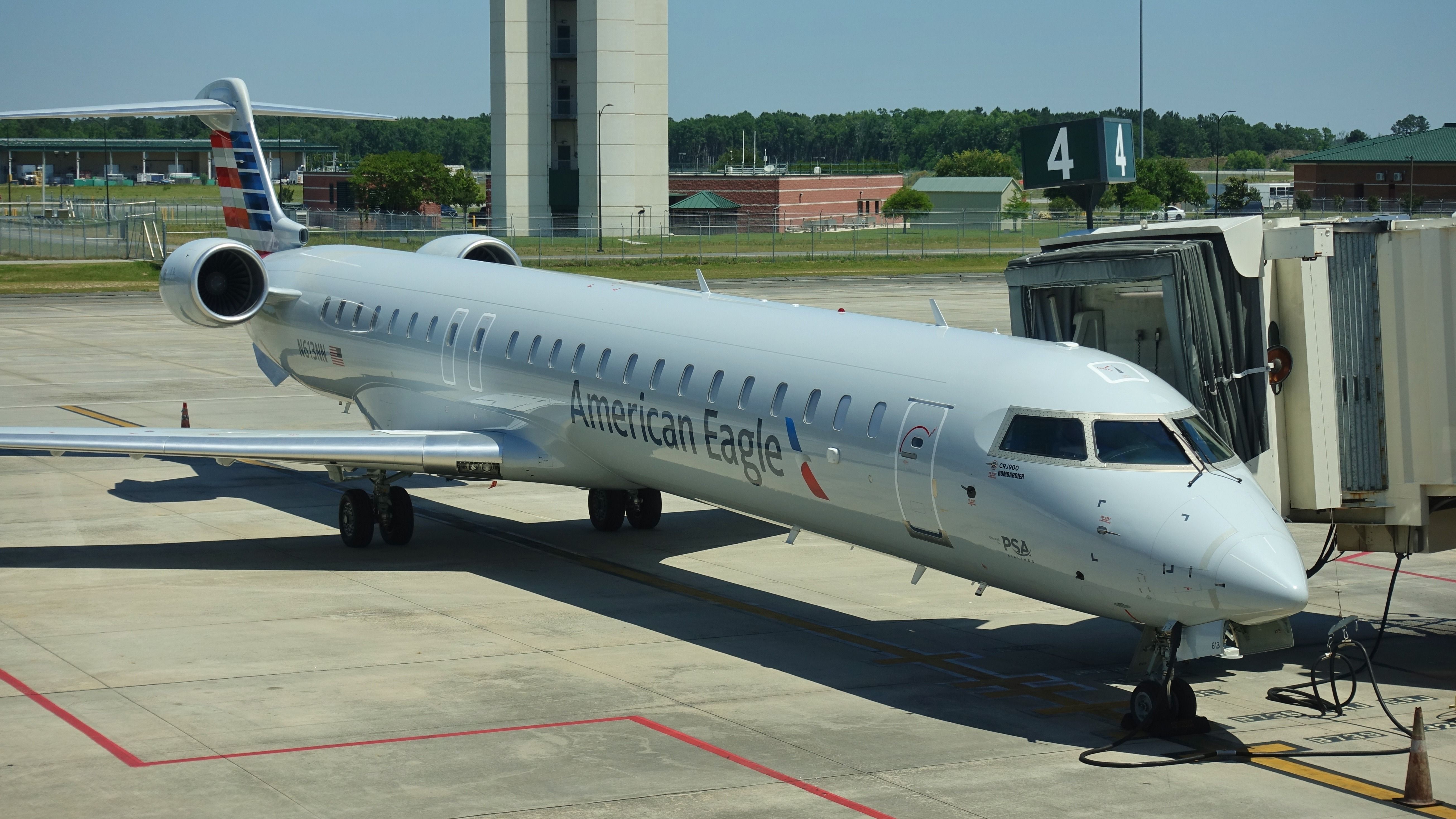 PSA Airlines flight attendants vote on strike authorization