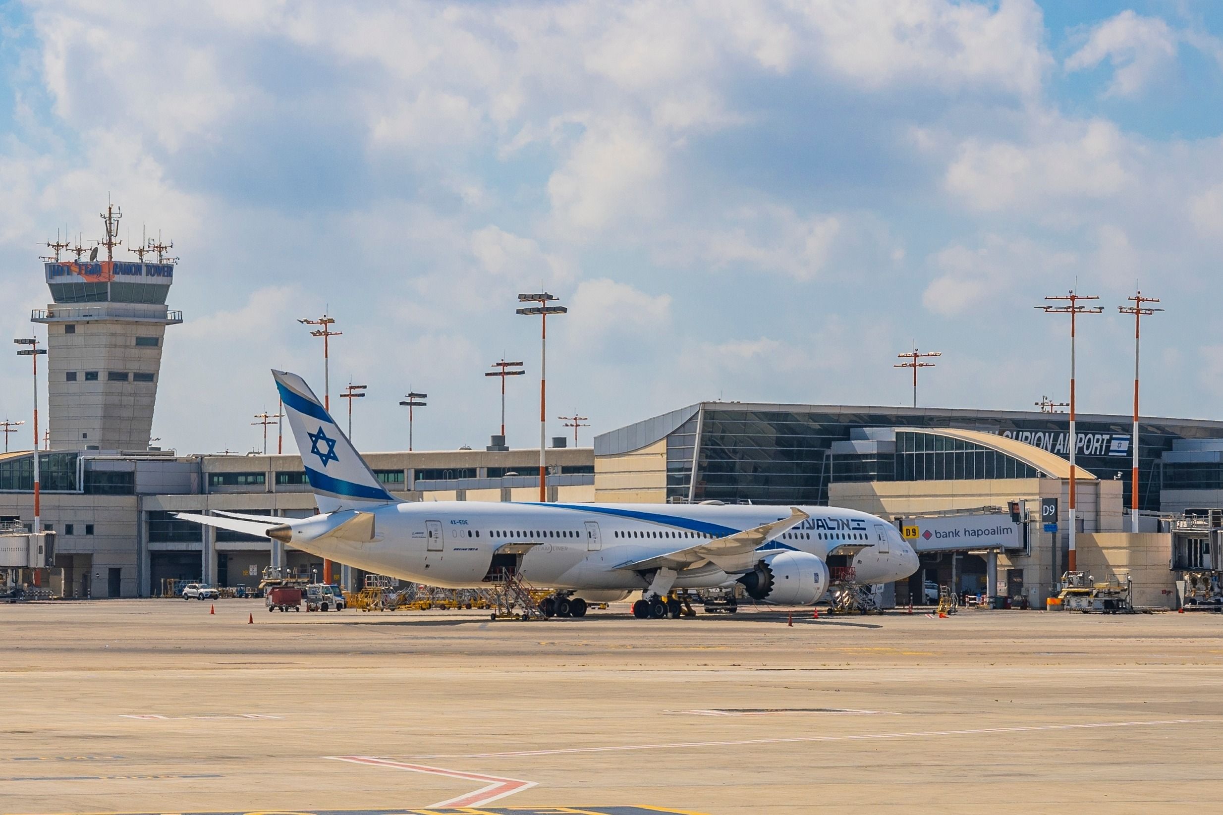 El Al Boeing 787-9 Dreamliner at Ben Gurion Airport.