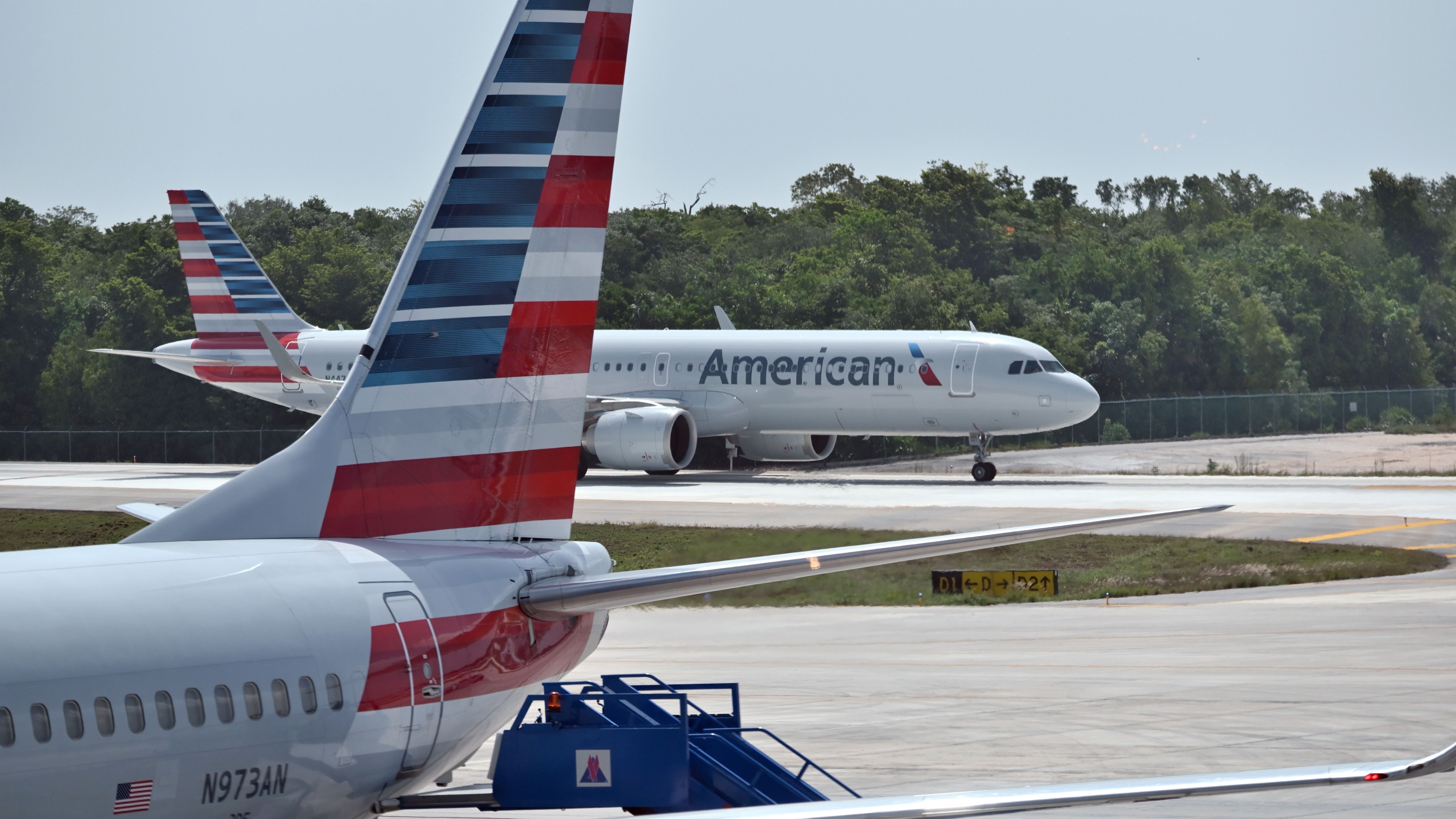 American Airlines Boeing 737-800 and Airbus A321neo.