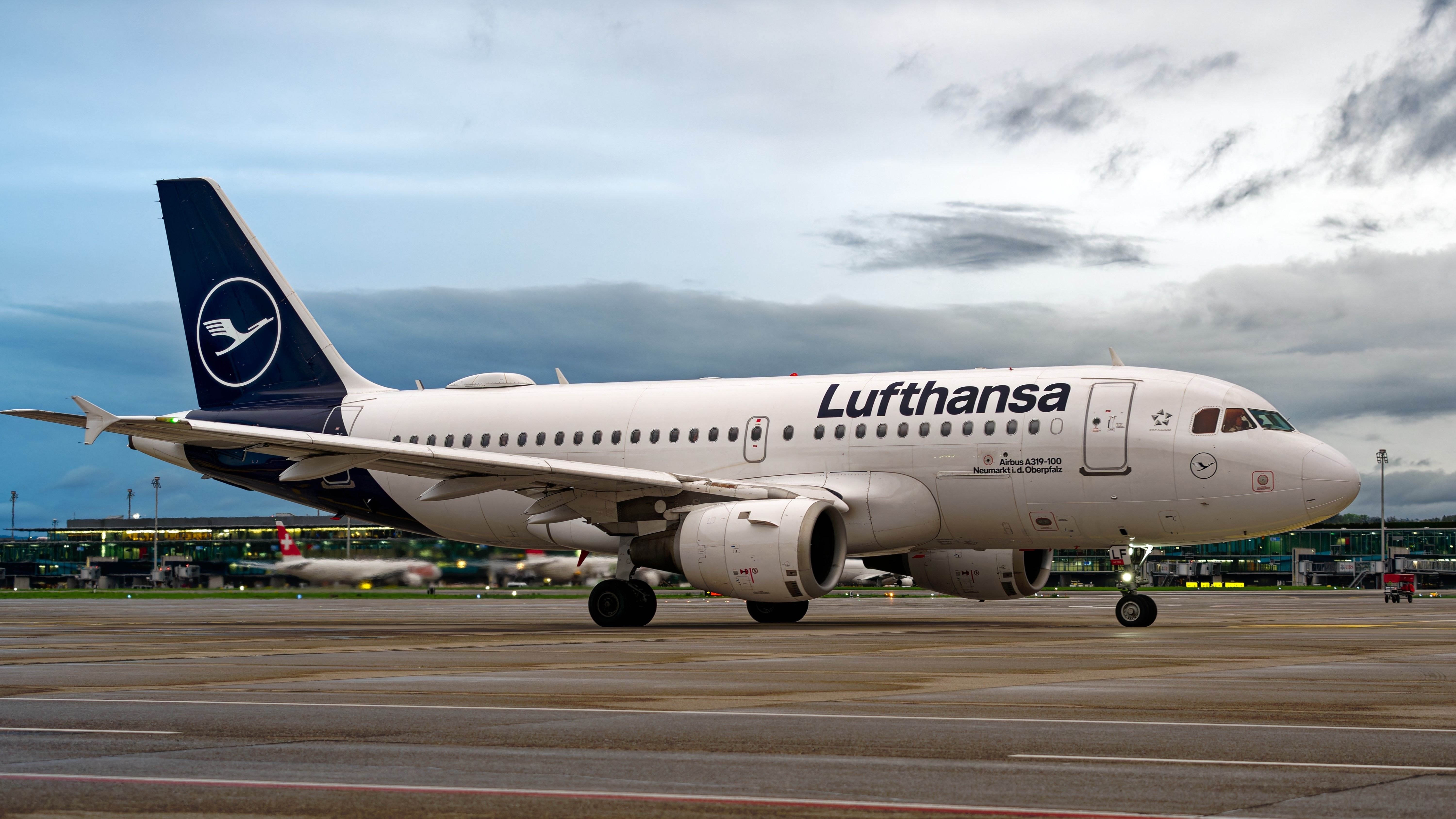 29 Years Of Flight: Which Airlines Fly The Oldest Airbus A319s? 29 Years Of Flight: Which Airlines Fly The Oldest Airbus A319s?