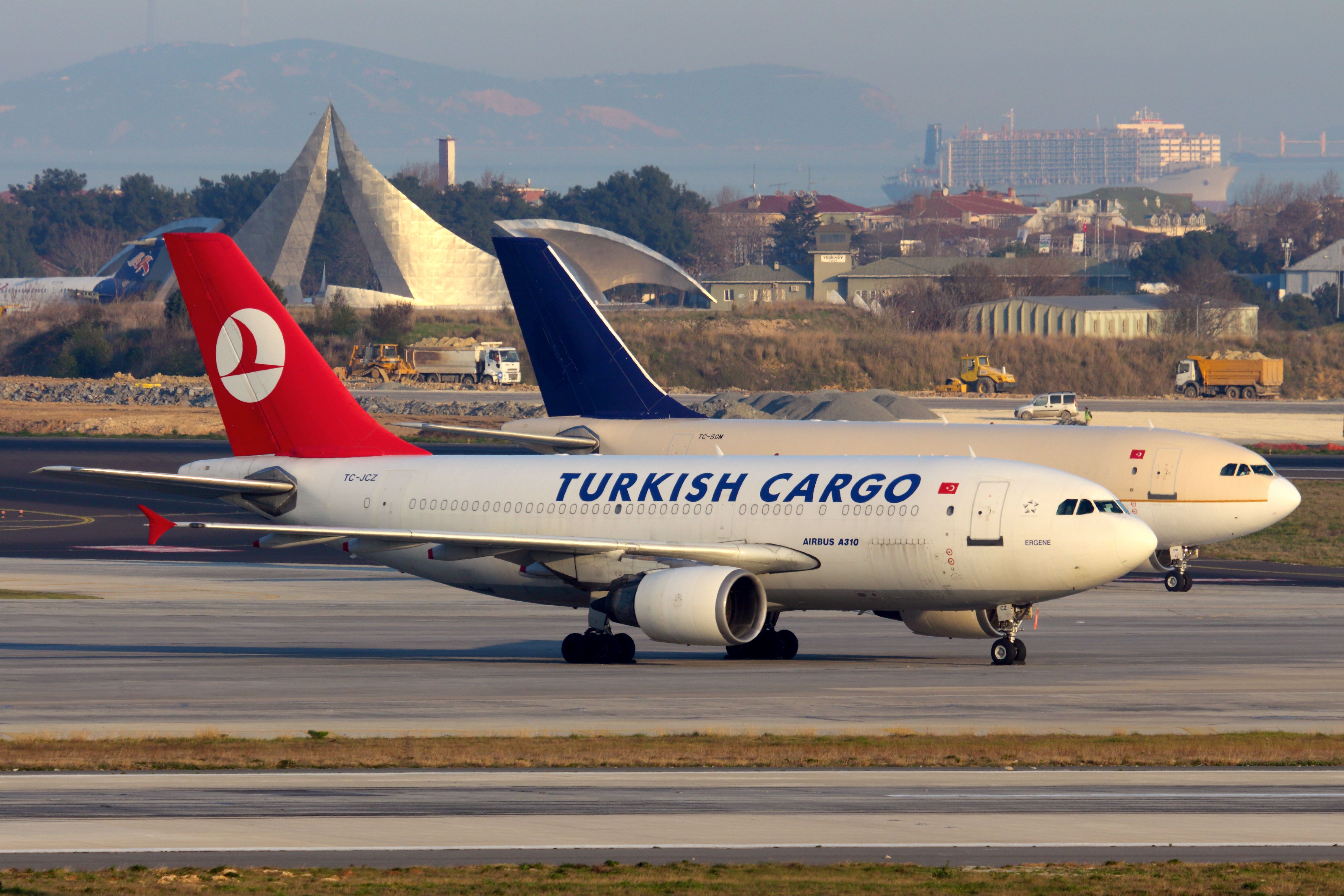 Turkish Airlines Cargo Airbus A310-300F