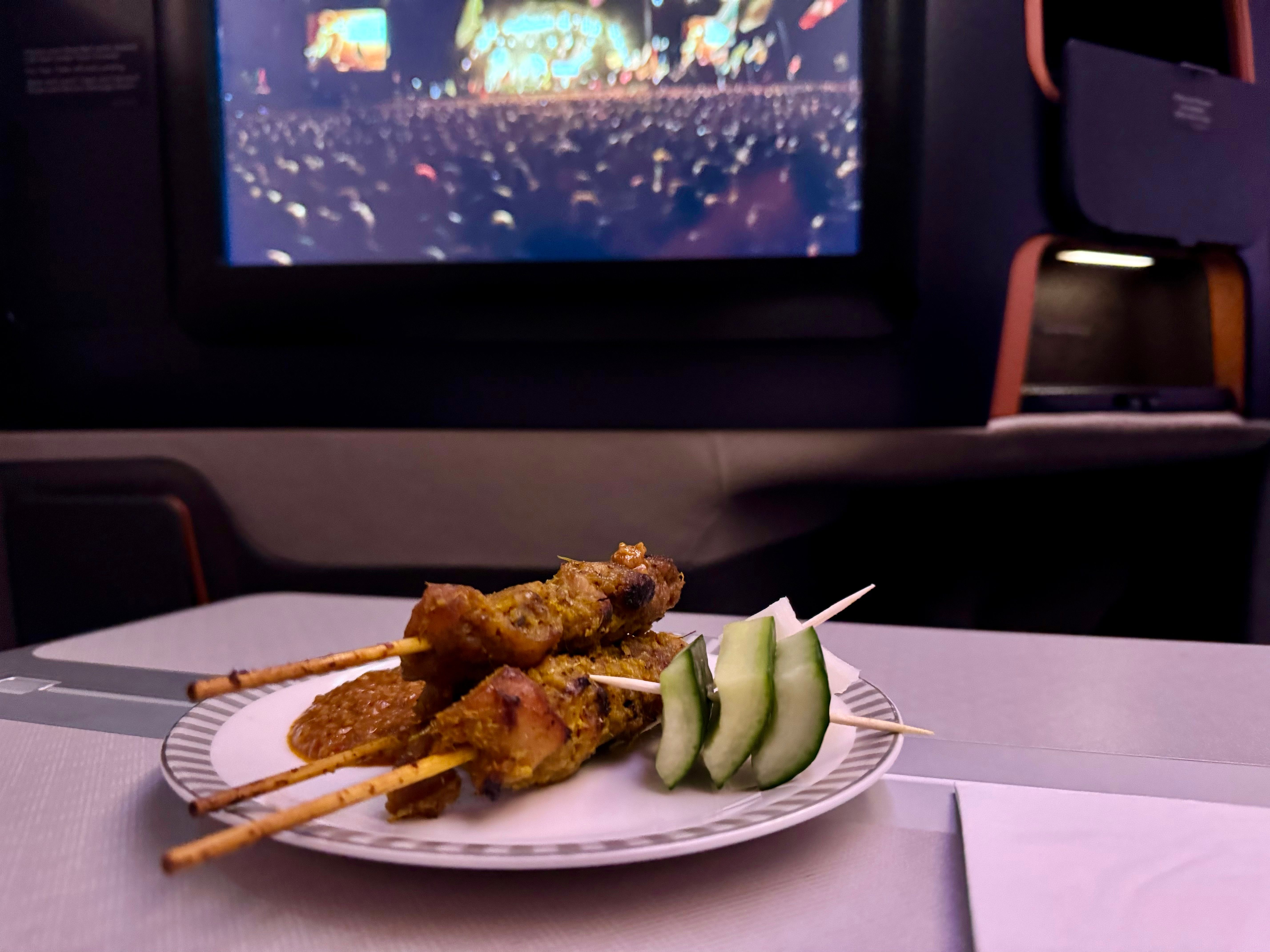 Singapore Airlines Airbus A380 satay-1