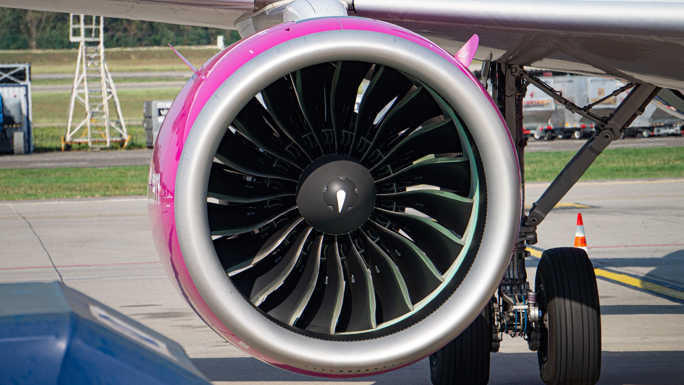 Wizz Air Airbus A321neo engine at Budapest Airport BUD shutterstock_2359372957