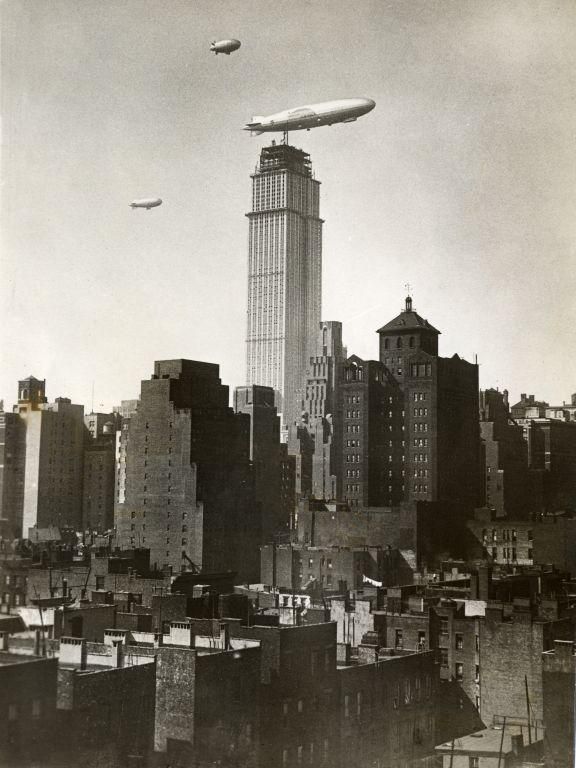 Cool The Empire State Building Was Built With An Airship Mooring Mast