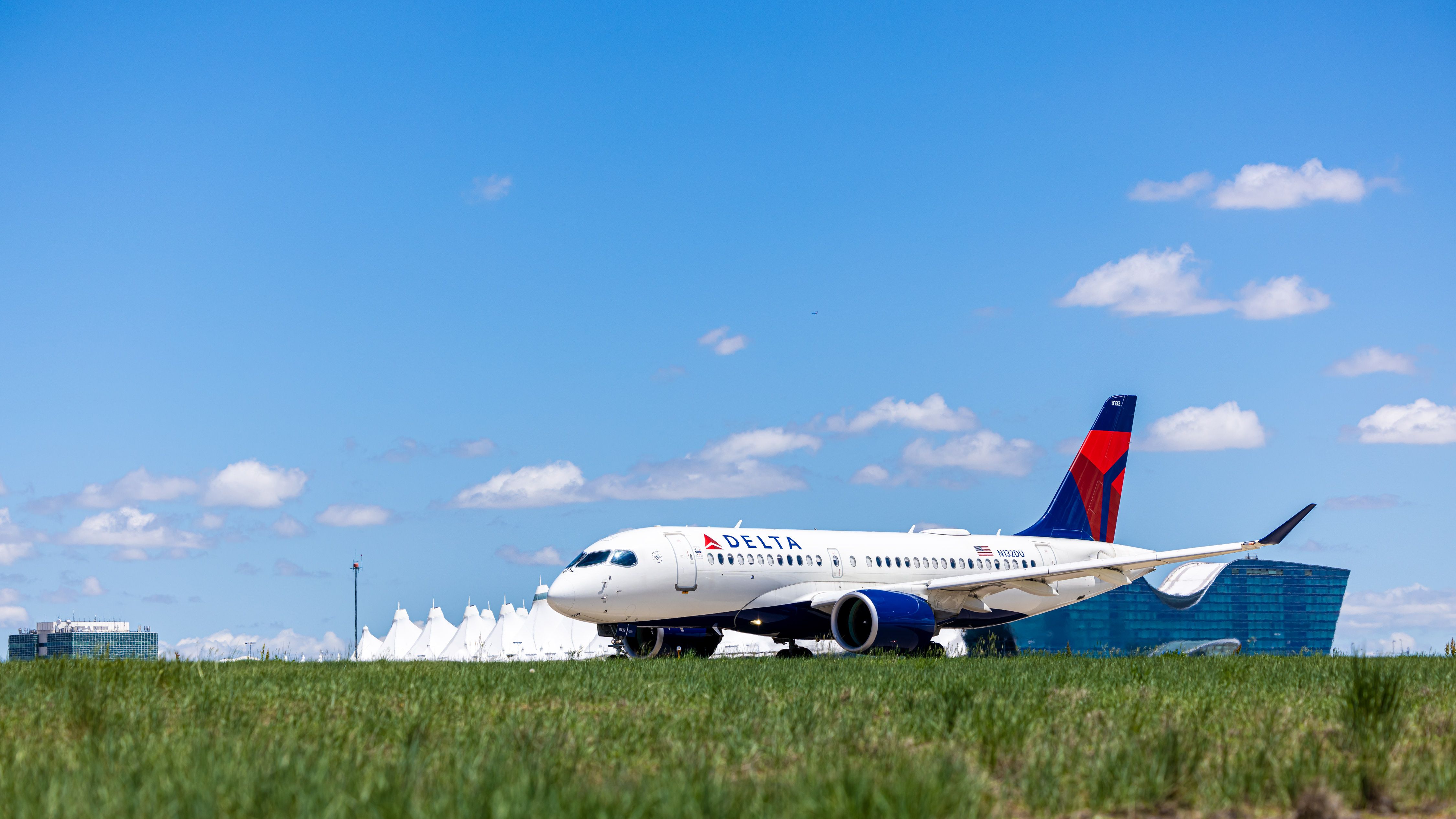 Why Is Colorado Home To Some Of The Longest Runways In The US why-is-colorado-home-to-some-of-the-longest-runways-in-the-us