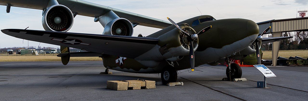 1280px-20180214_C-60_Lodestar_Air_Mobility_Command_Museum-2