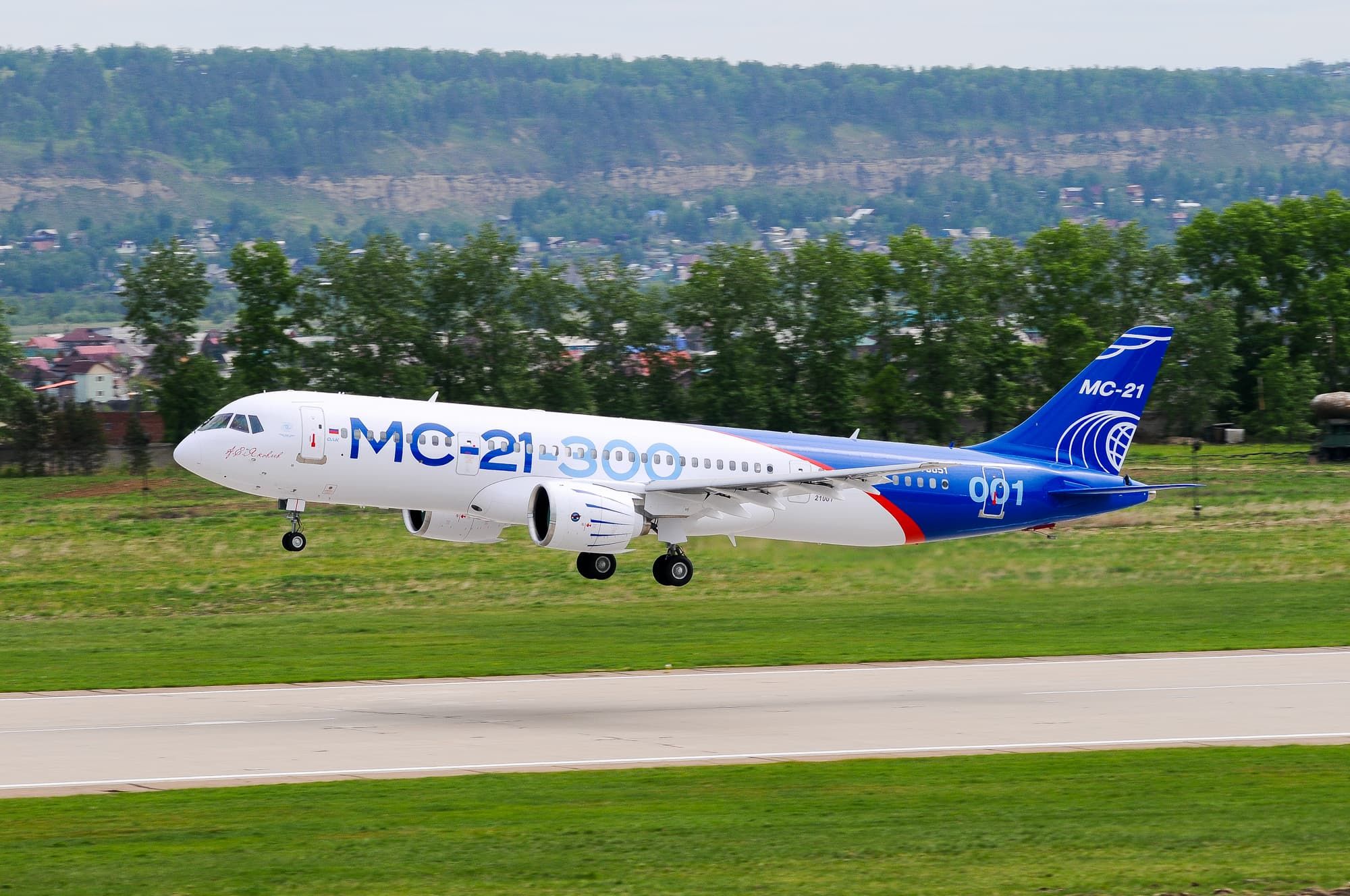 Yakovlev MC-21-300.