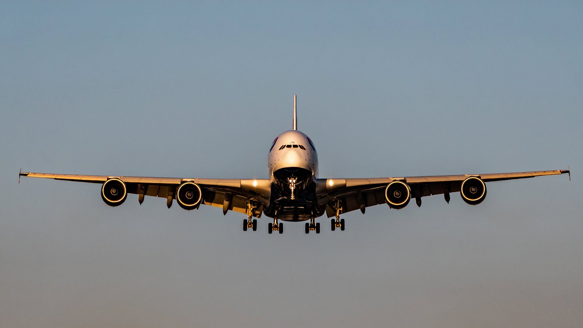 2MP_of_Airbus A380 On Approach Into YVR at Sunset_01