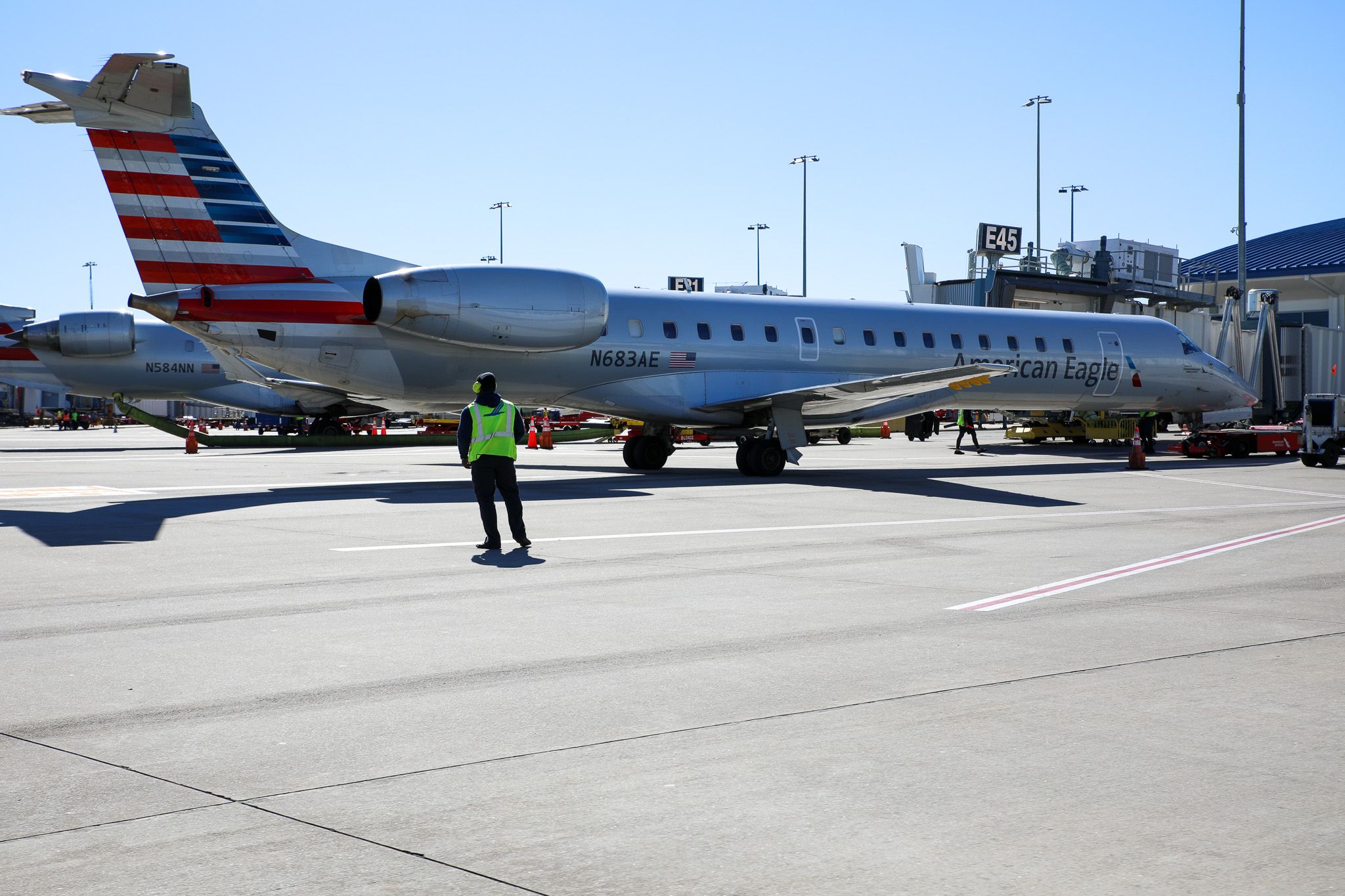 American Eagle (Piedmont Airlines) Embraer ERJ-145 N683AE.