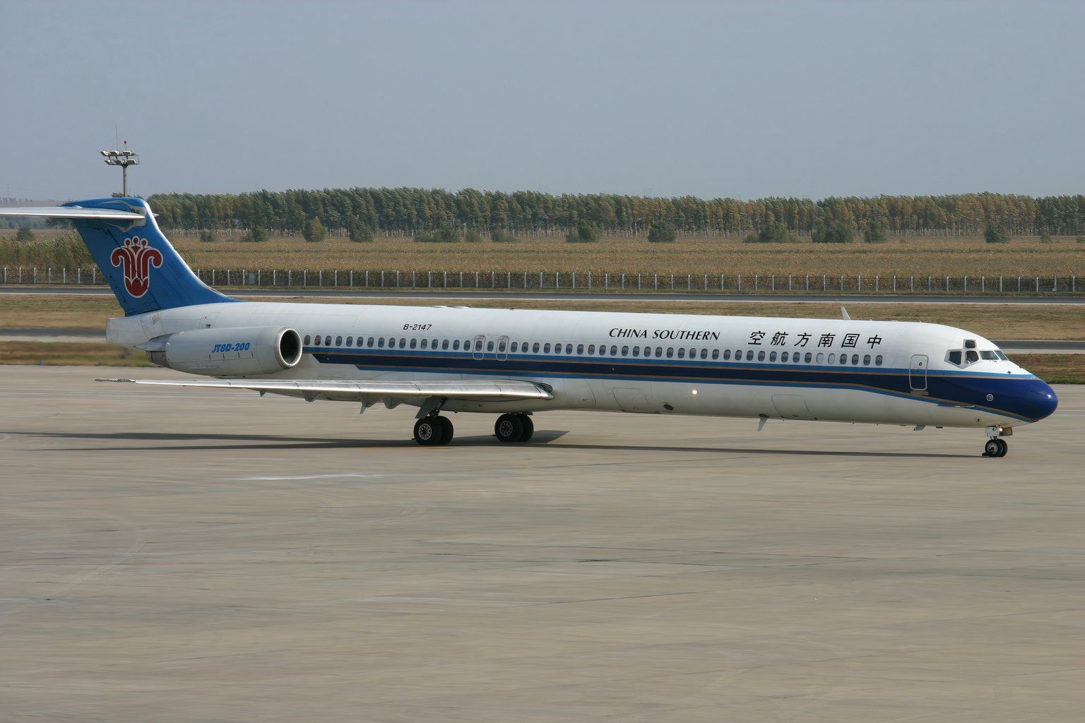 McDonnell Douglas MD-82 China Southern