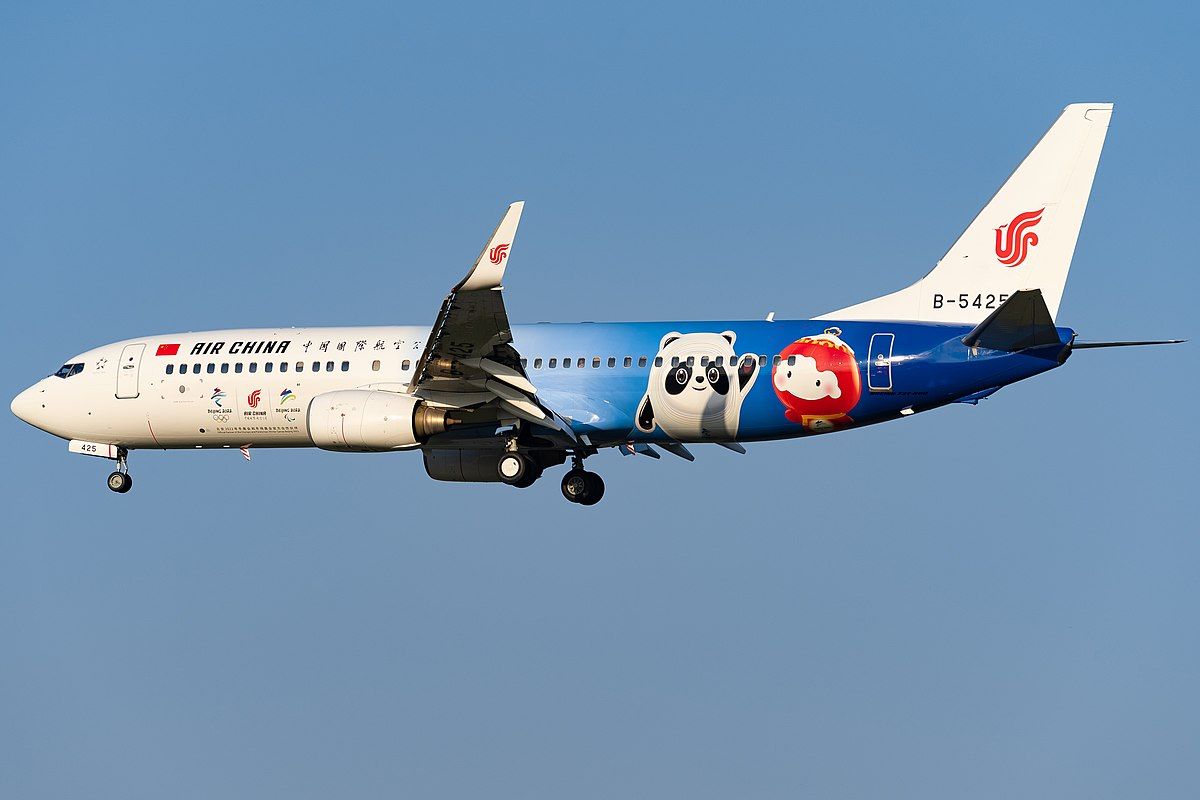 Air China with newly-painted 2022 Winter Olympics livery