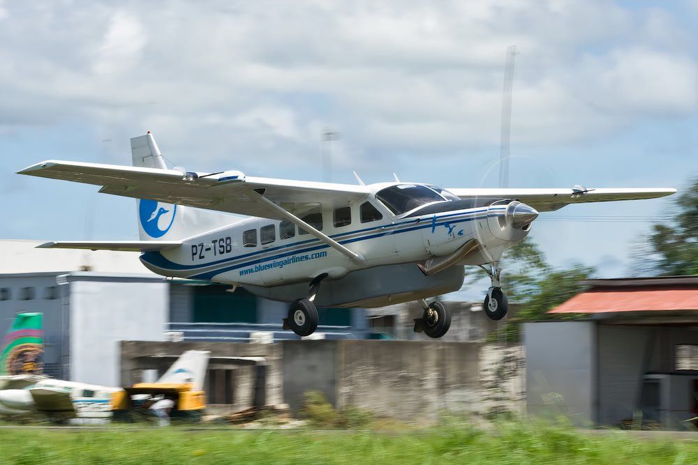 BlueWingAirlines-Cessna208Caravan-PZ-TSB_at_SMZO