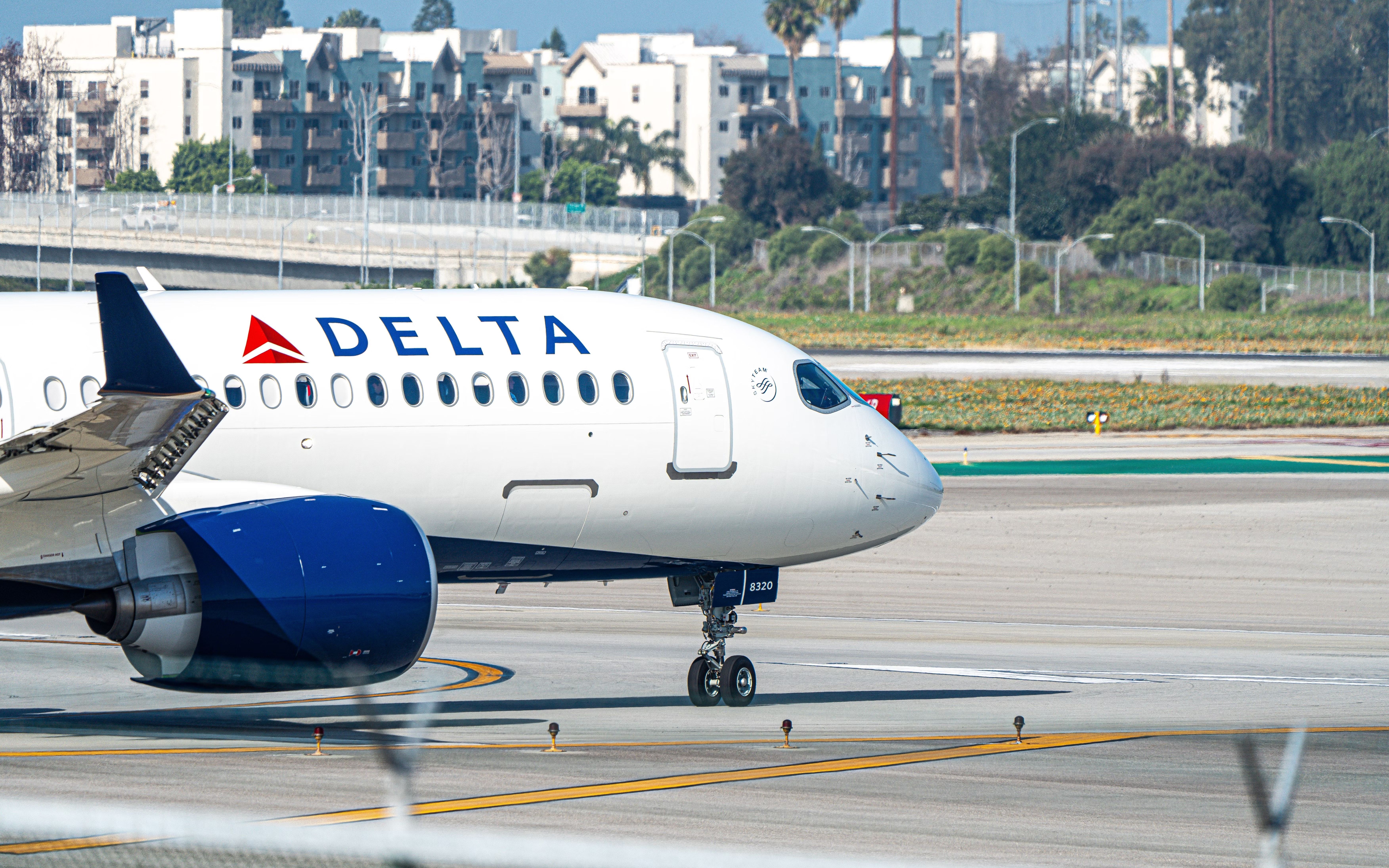 Delta Air Lines Airbus A220-2