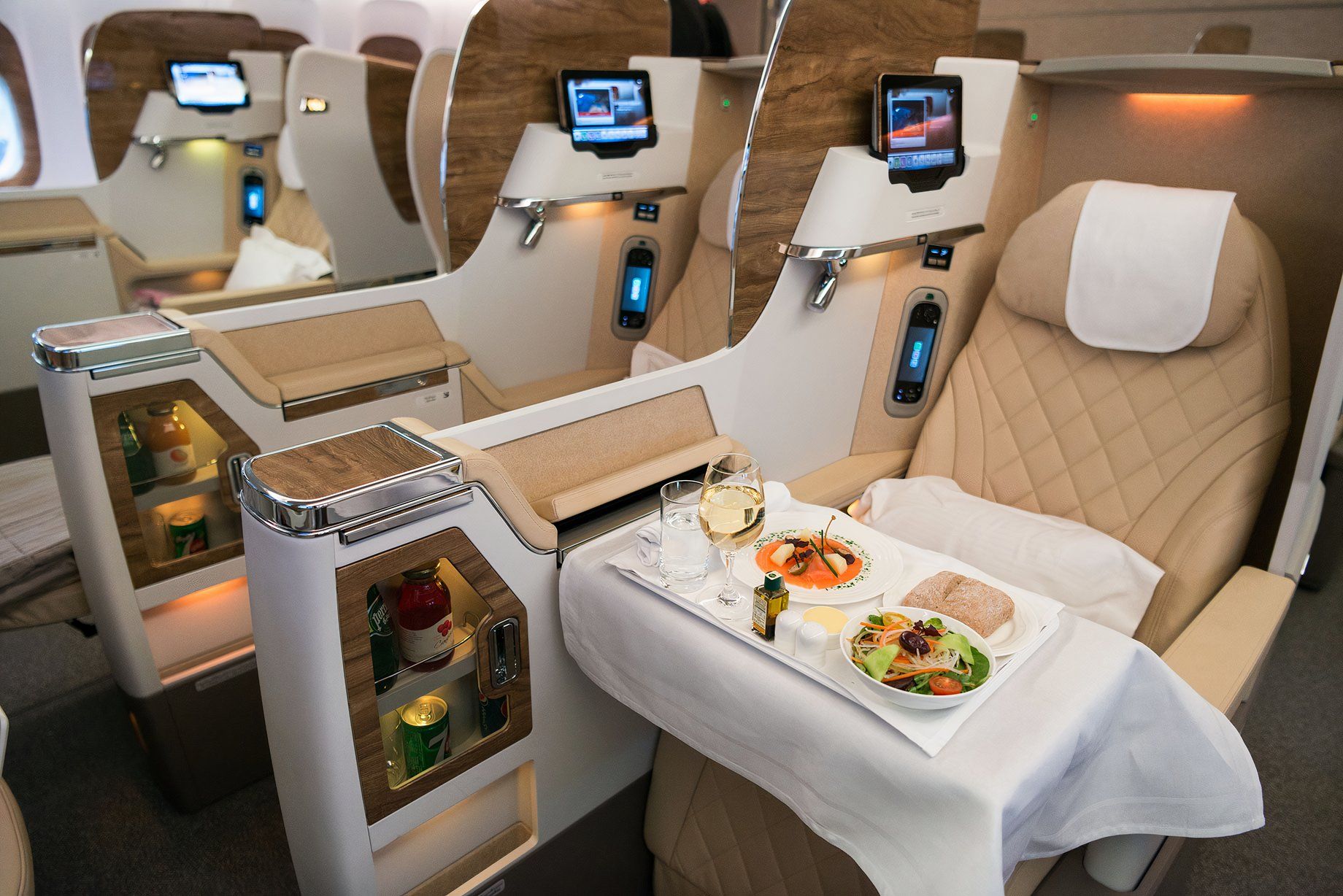 Emirates Boeing 777-300ER business class