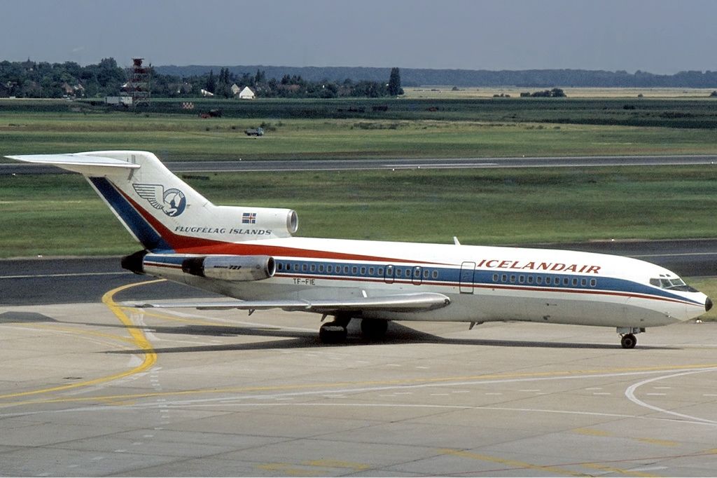 Icelandair Boeing 727-100