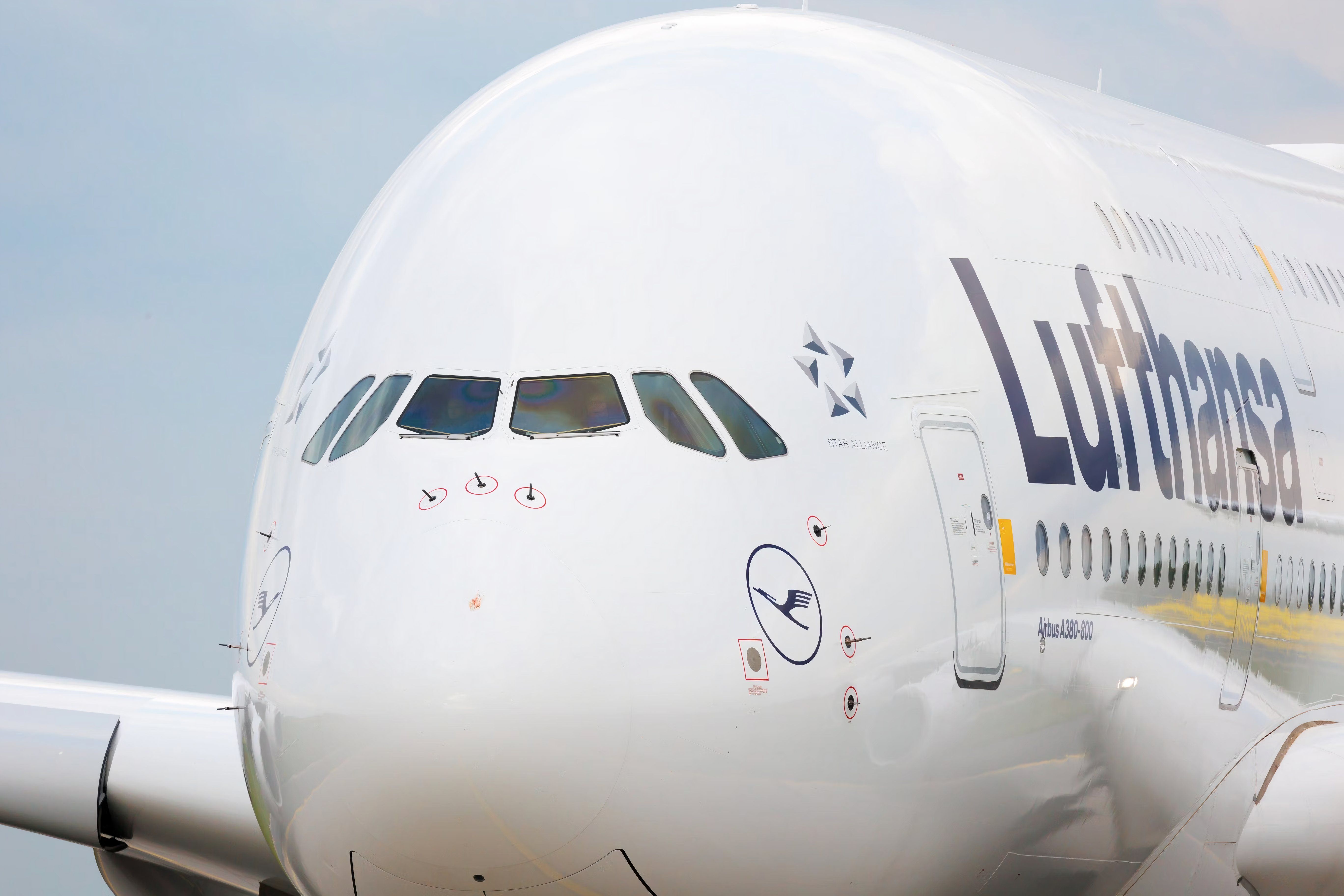 LH A380