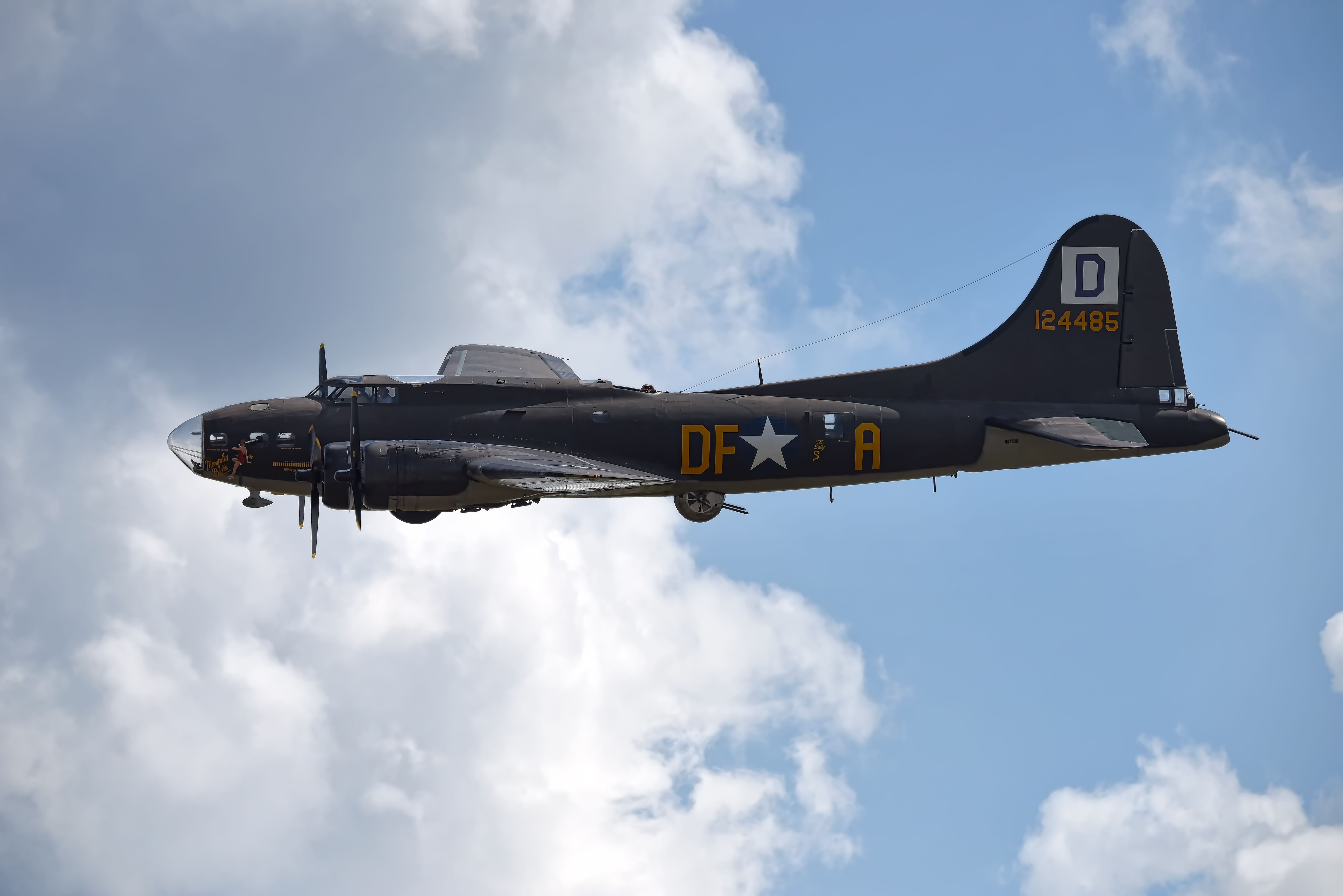 B-17 Bomber Inflight