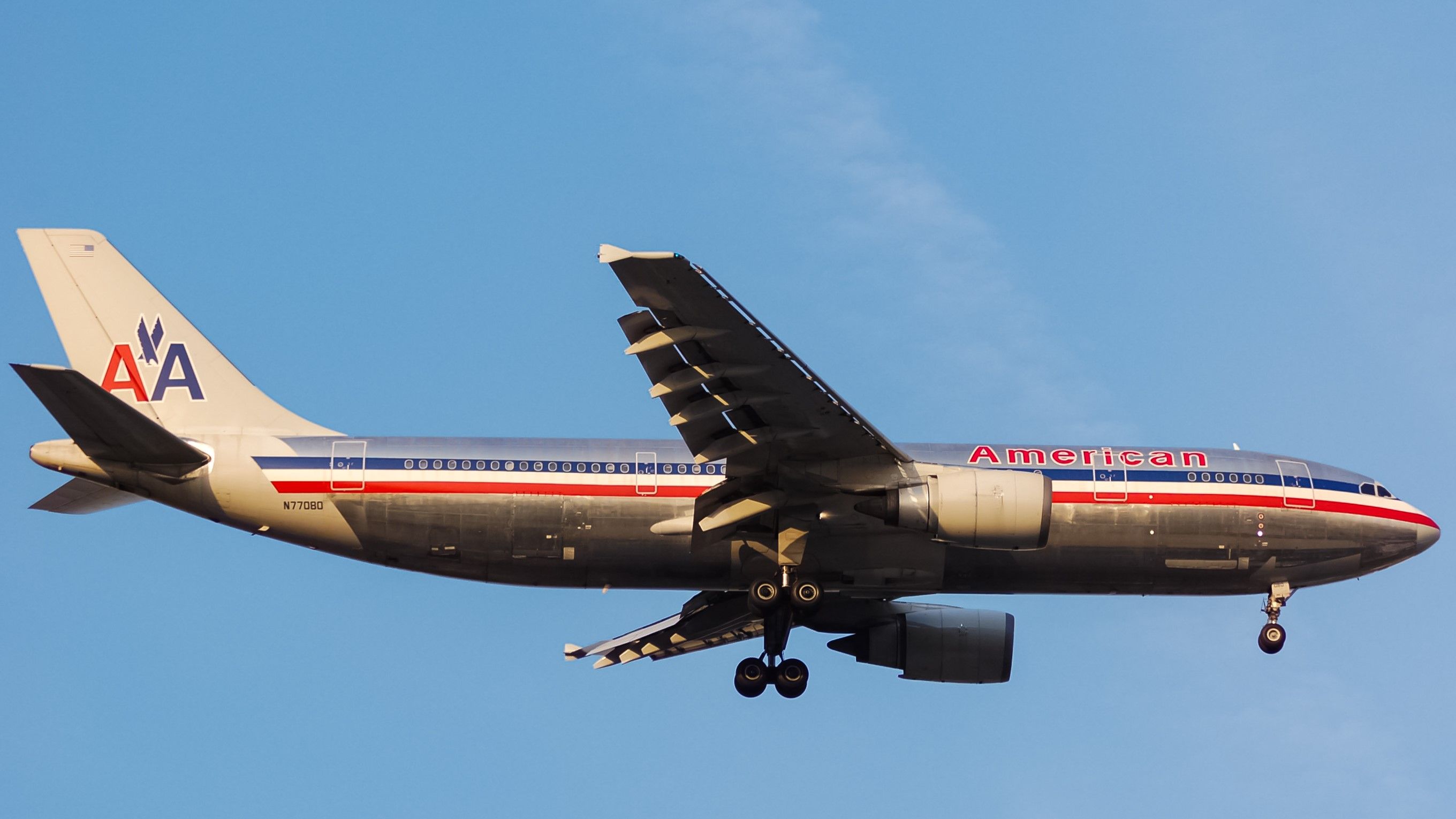 American Airlines Airbus A300 Landing At New York JFK