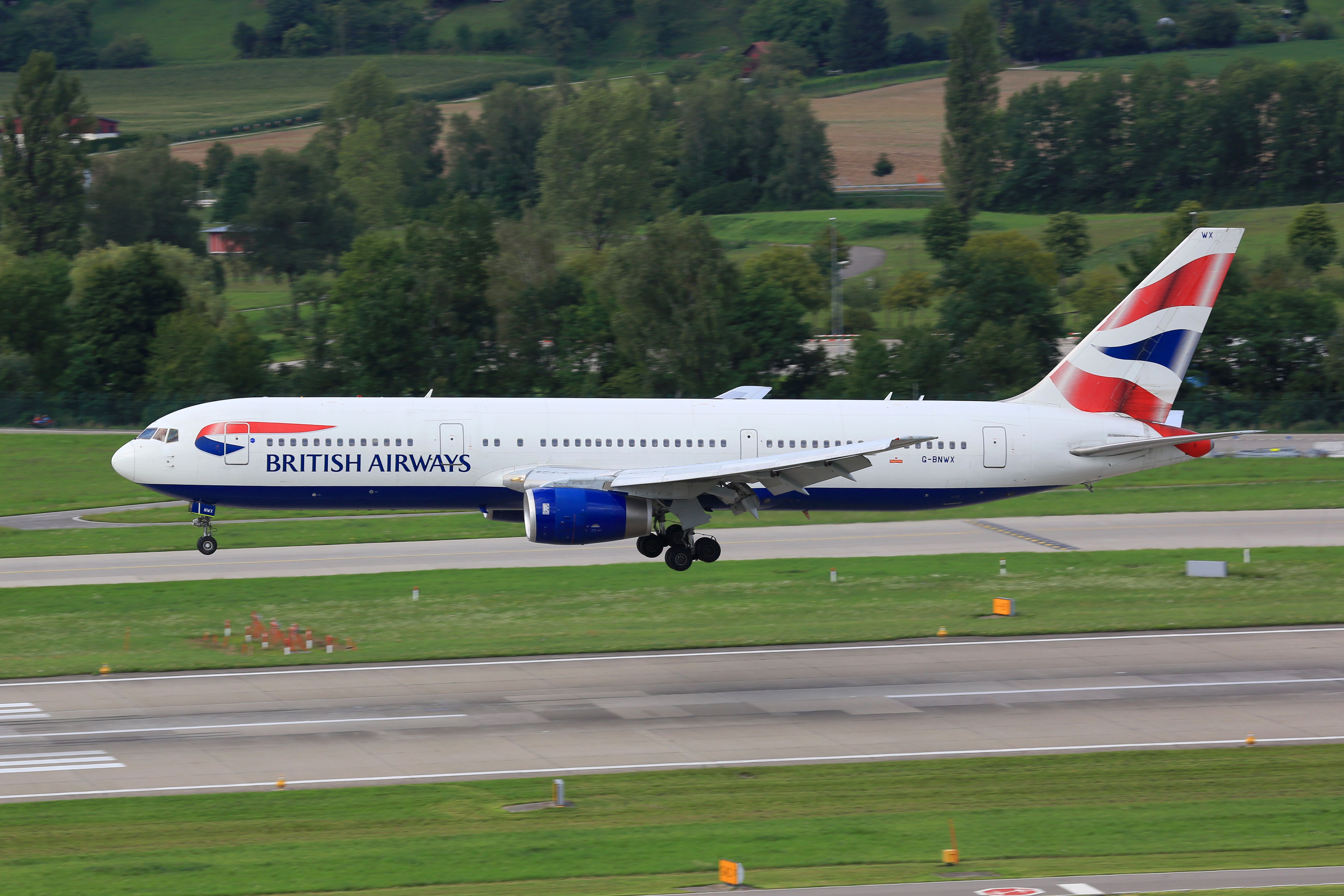 British Airways Boeing 767 Landing In Zurich