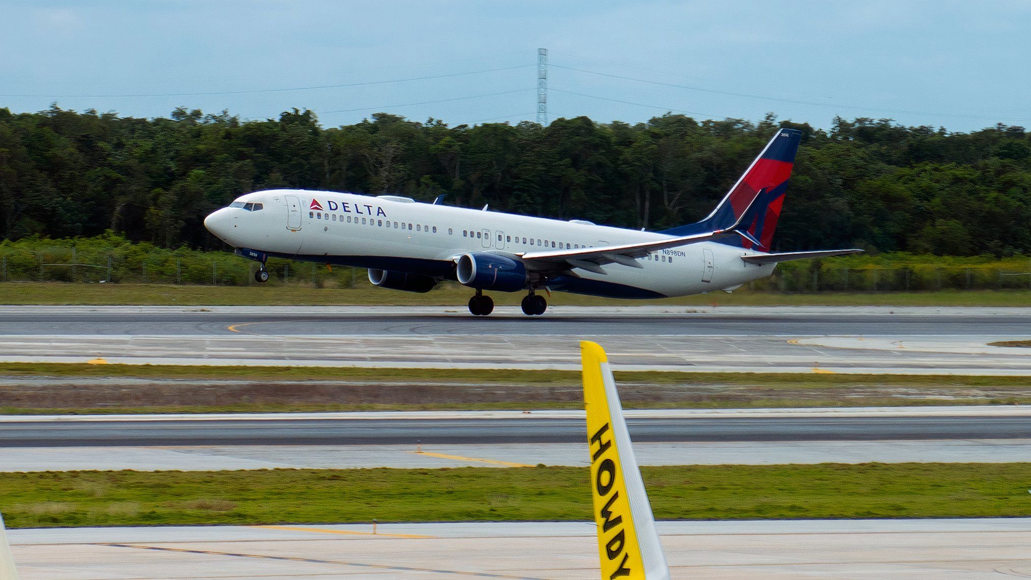 Delta Air Lines Kicks Off Cyber Monday Early With Exclusive Deals And