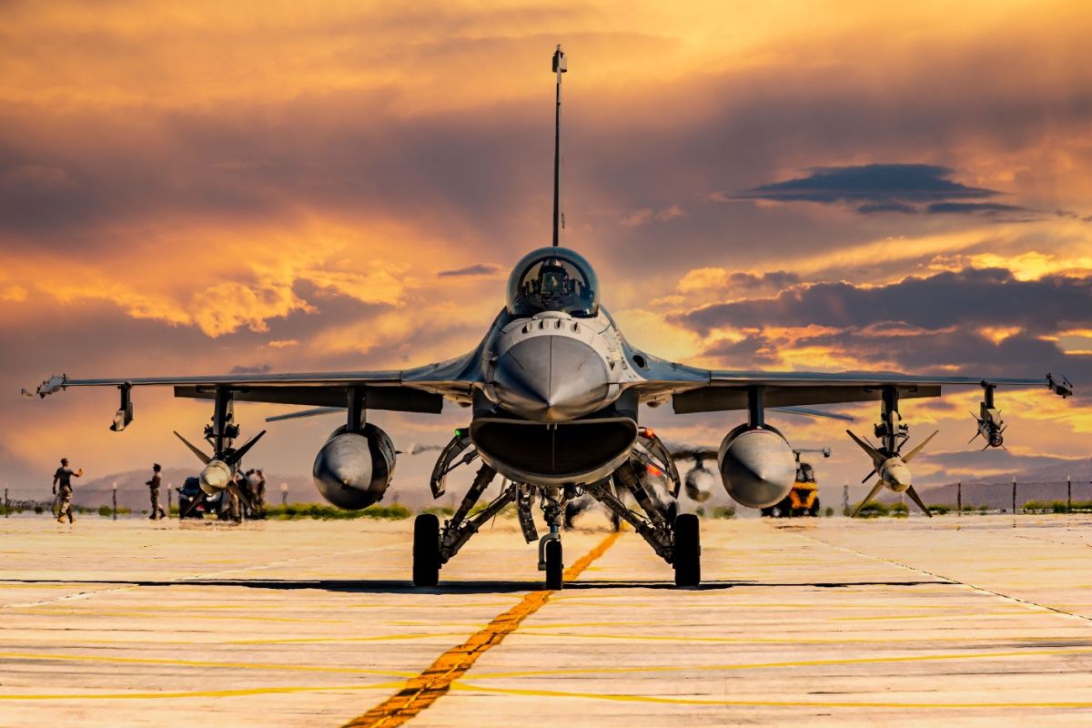 F16 Fighter jet in a taxiing position