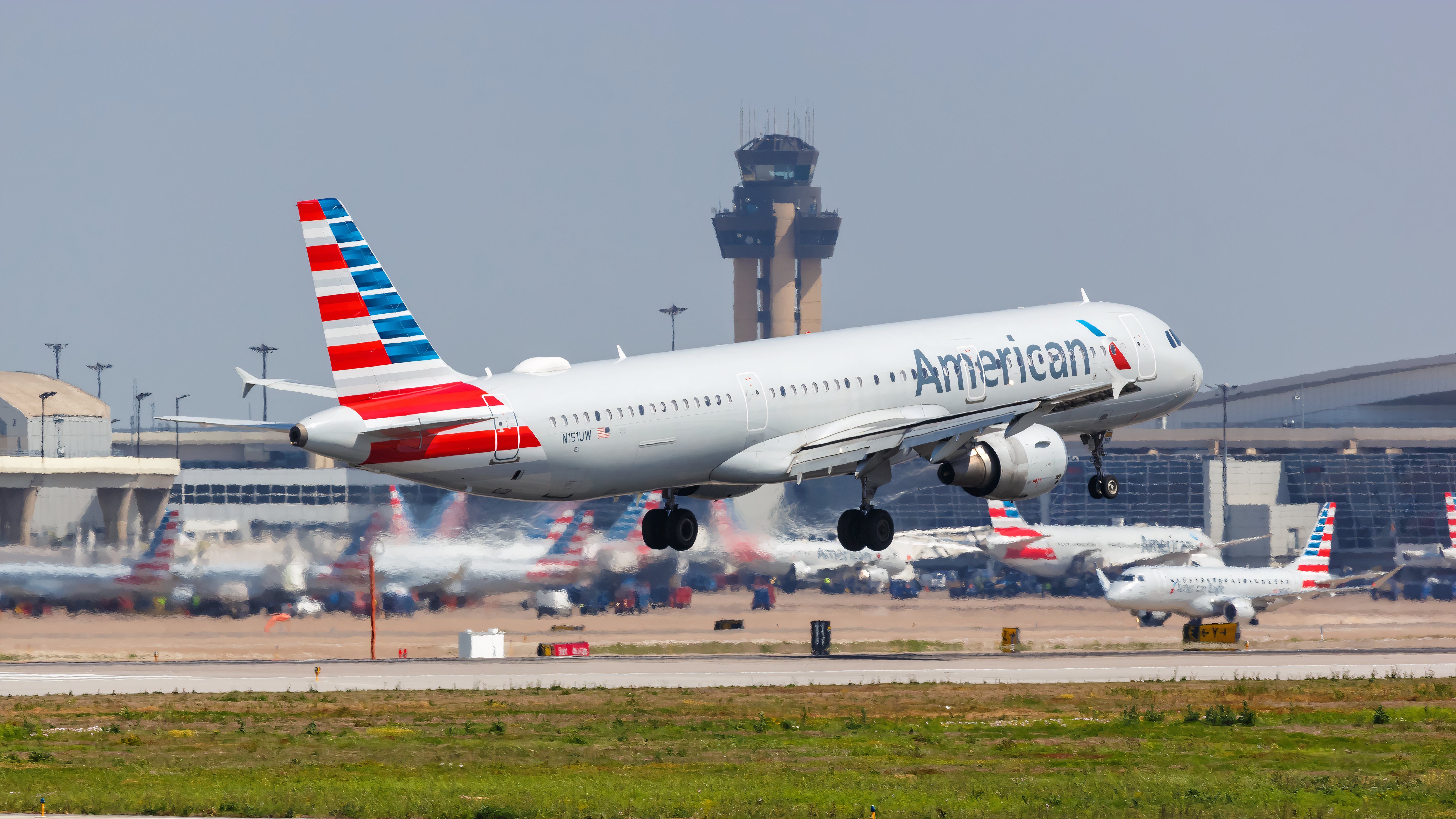  Airbus A321 de American Airlines at DFW