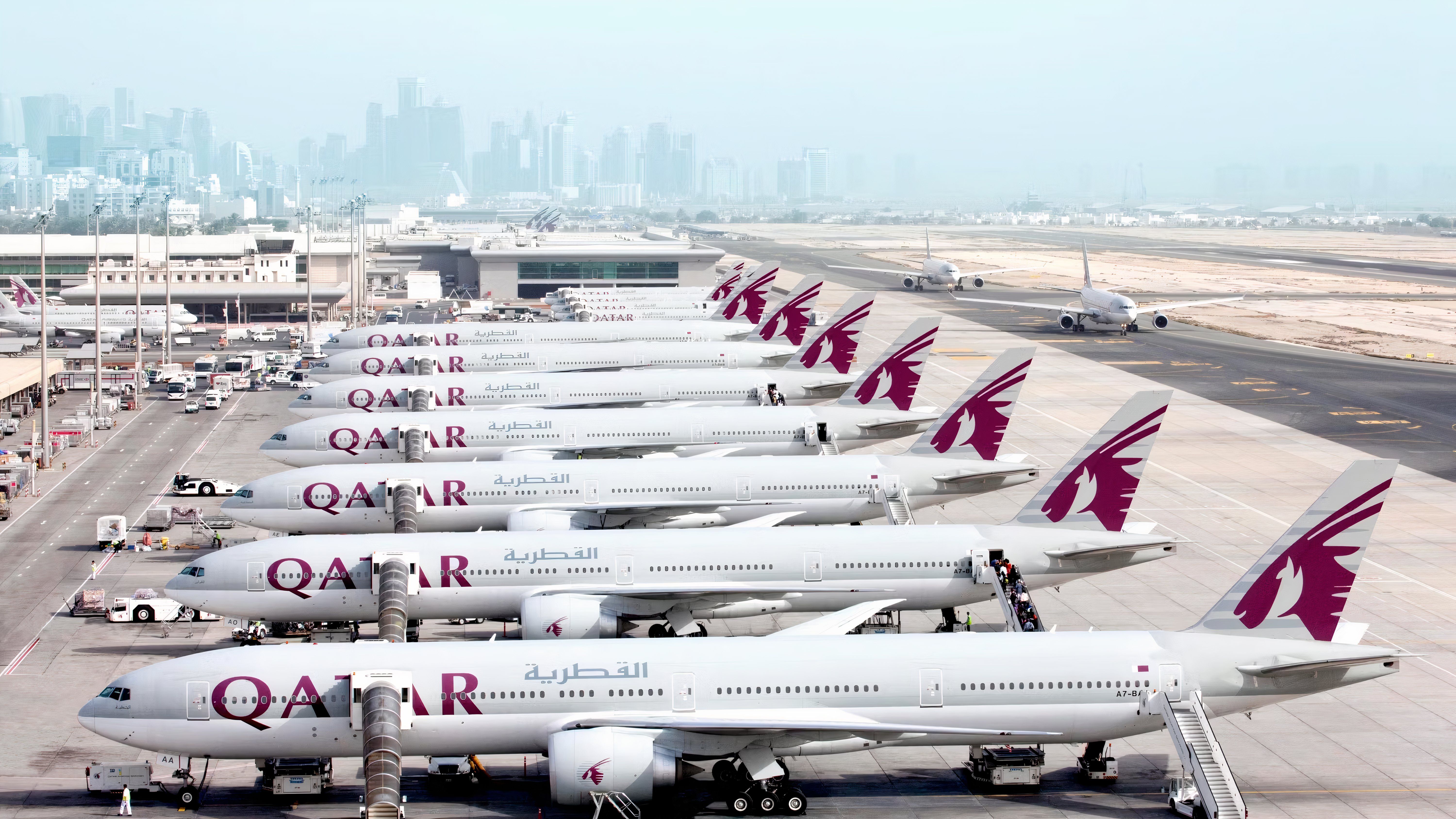 Qatar Airways aircraft at DOH
