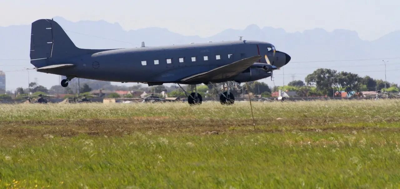 South African Air Force C-47ATP_6840_2_6929072867 (jpg)