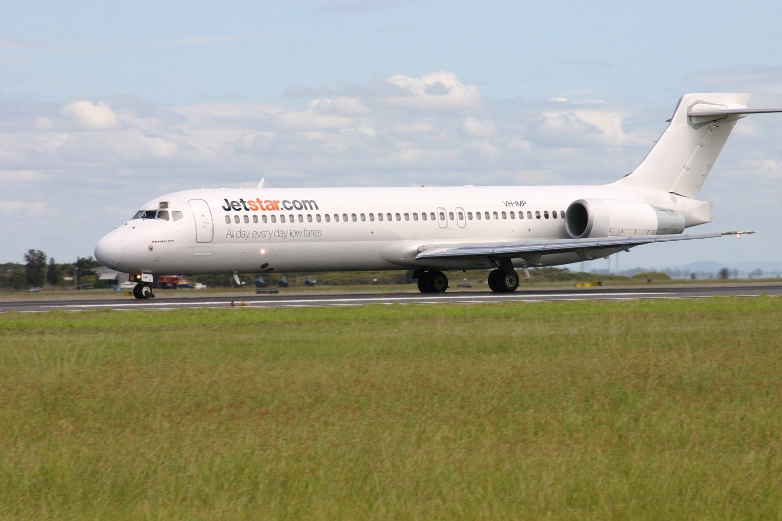 Jetstar Boeing 717 Taxiing In Brisbane